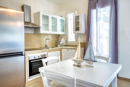 Two-Bedroom House photo 2