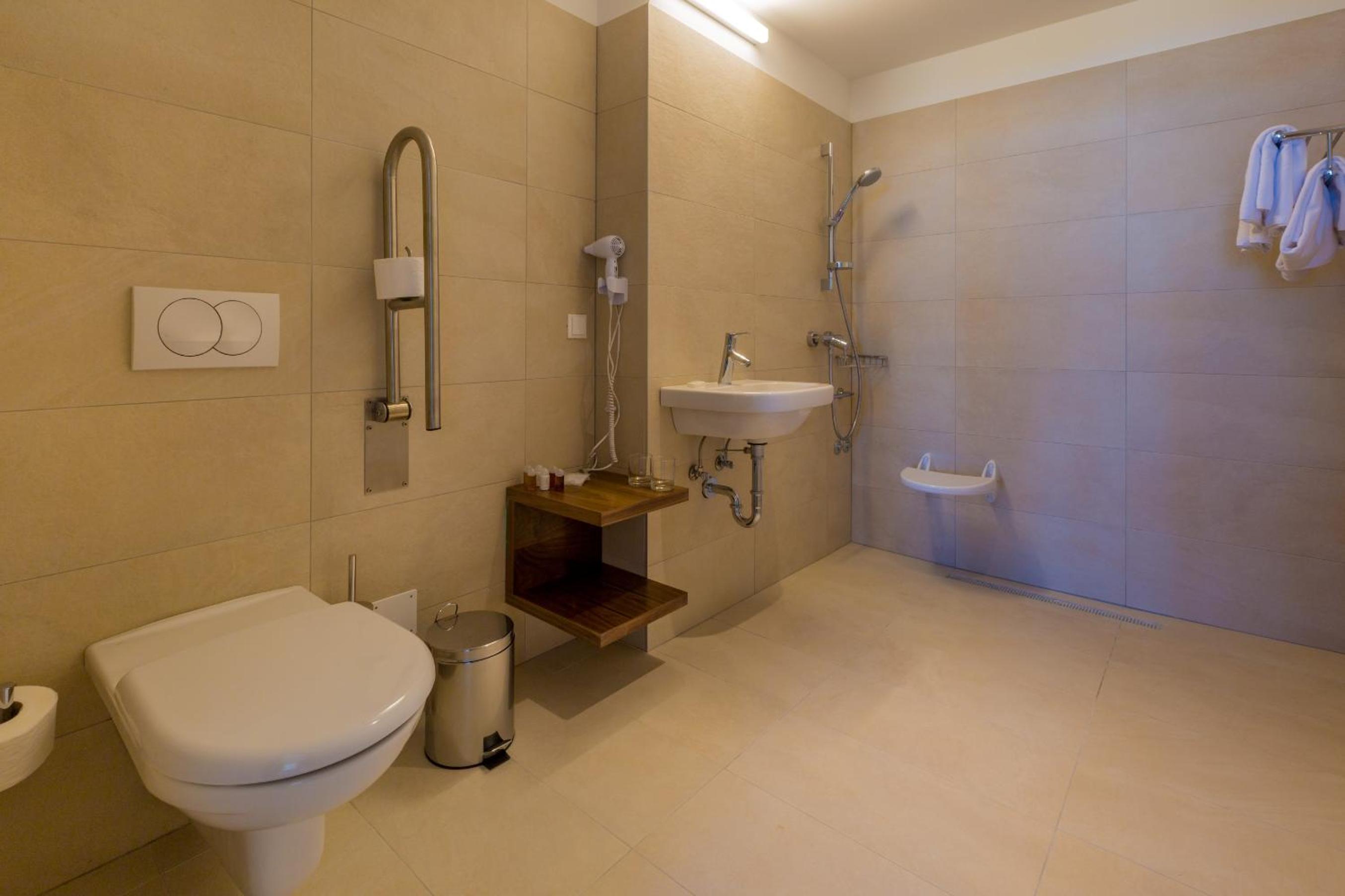 Single Room - Disability Access