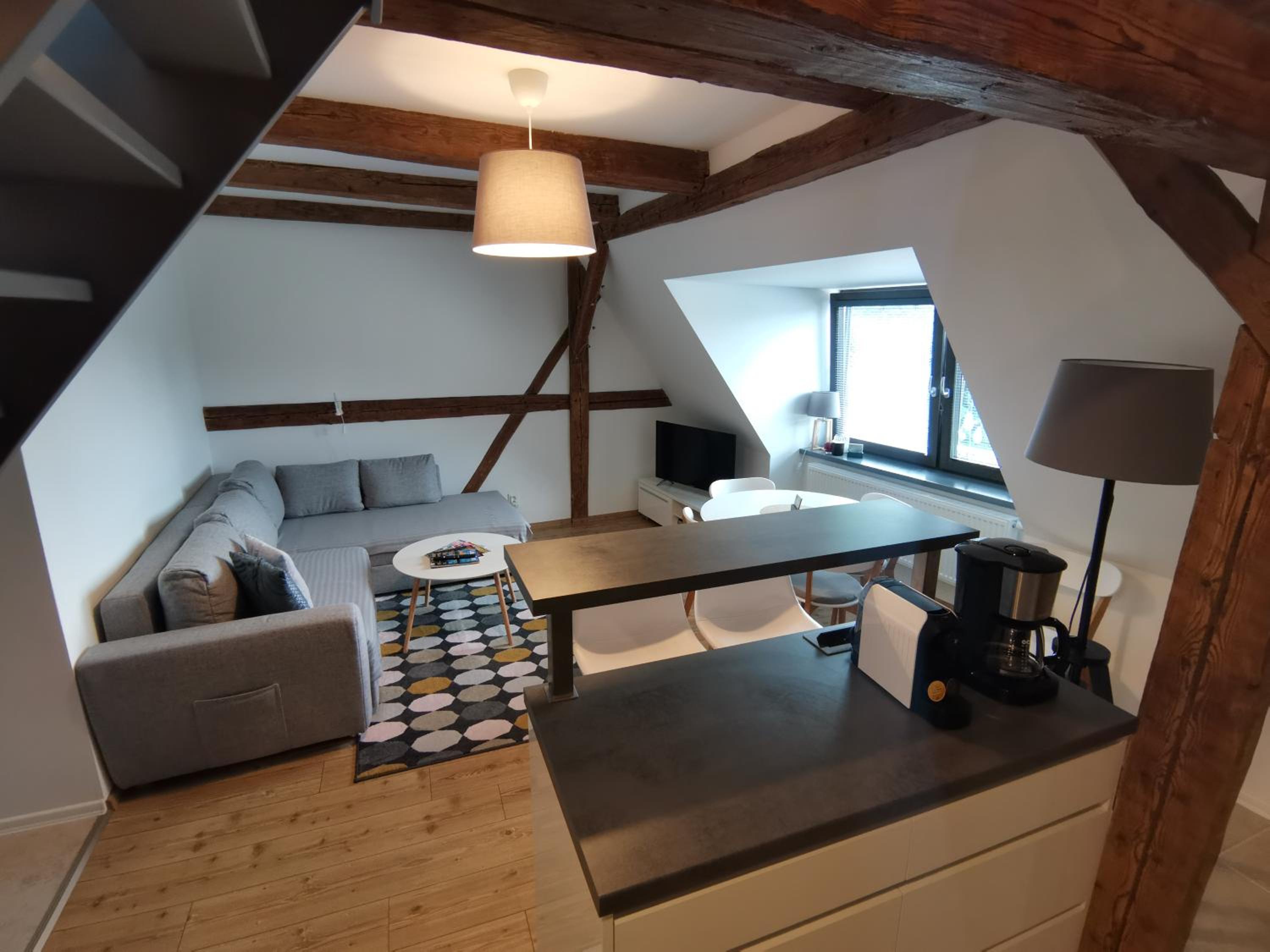 Apartment With Mountain View