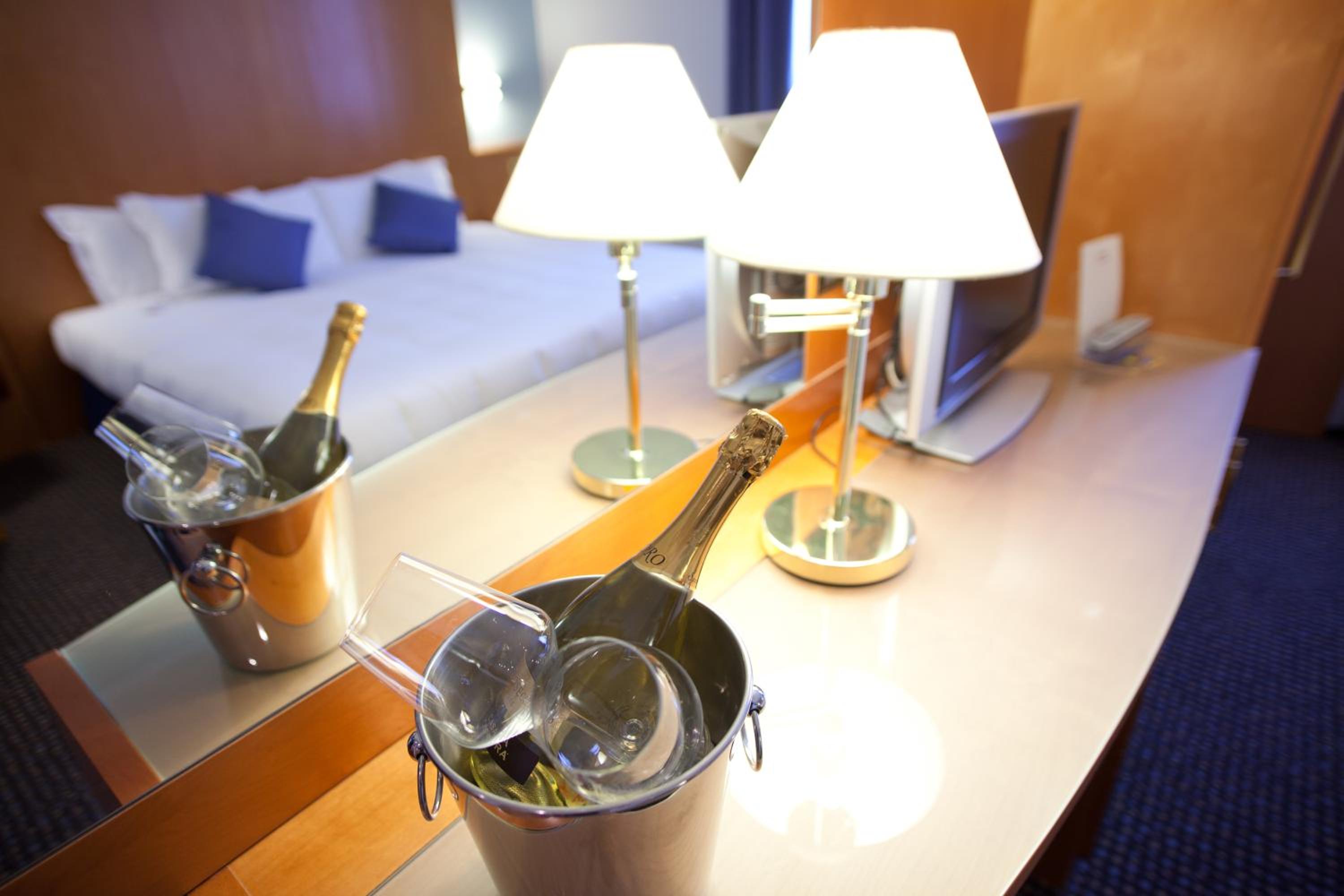 Classic Double or Twin Room - Photo 4