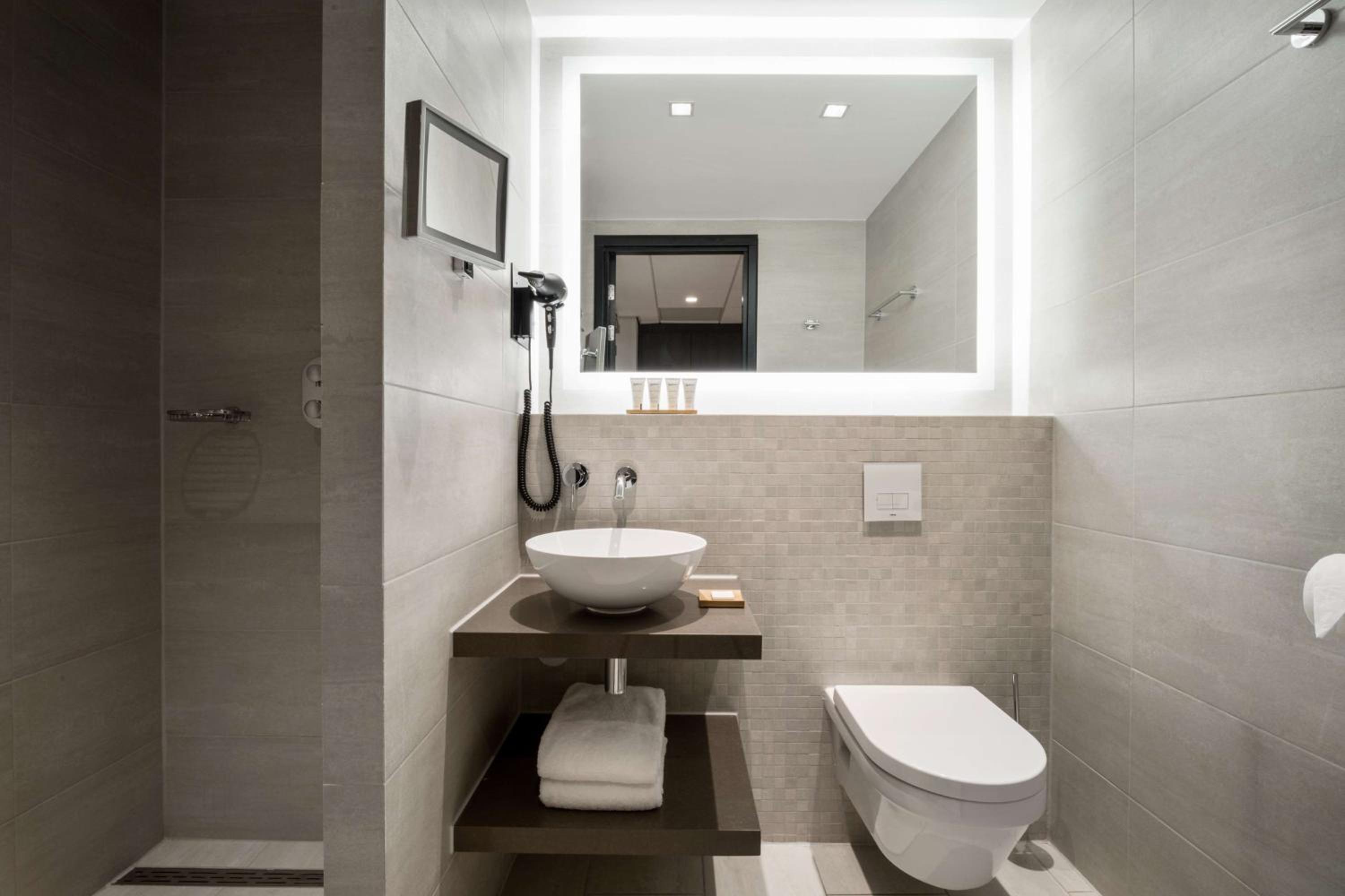 Standard Studio Suite photo 2