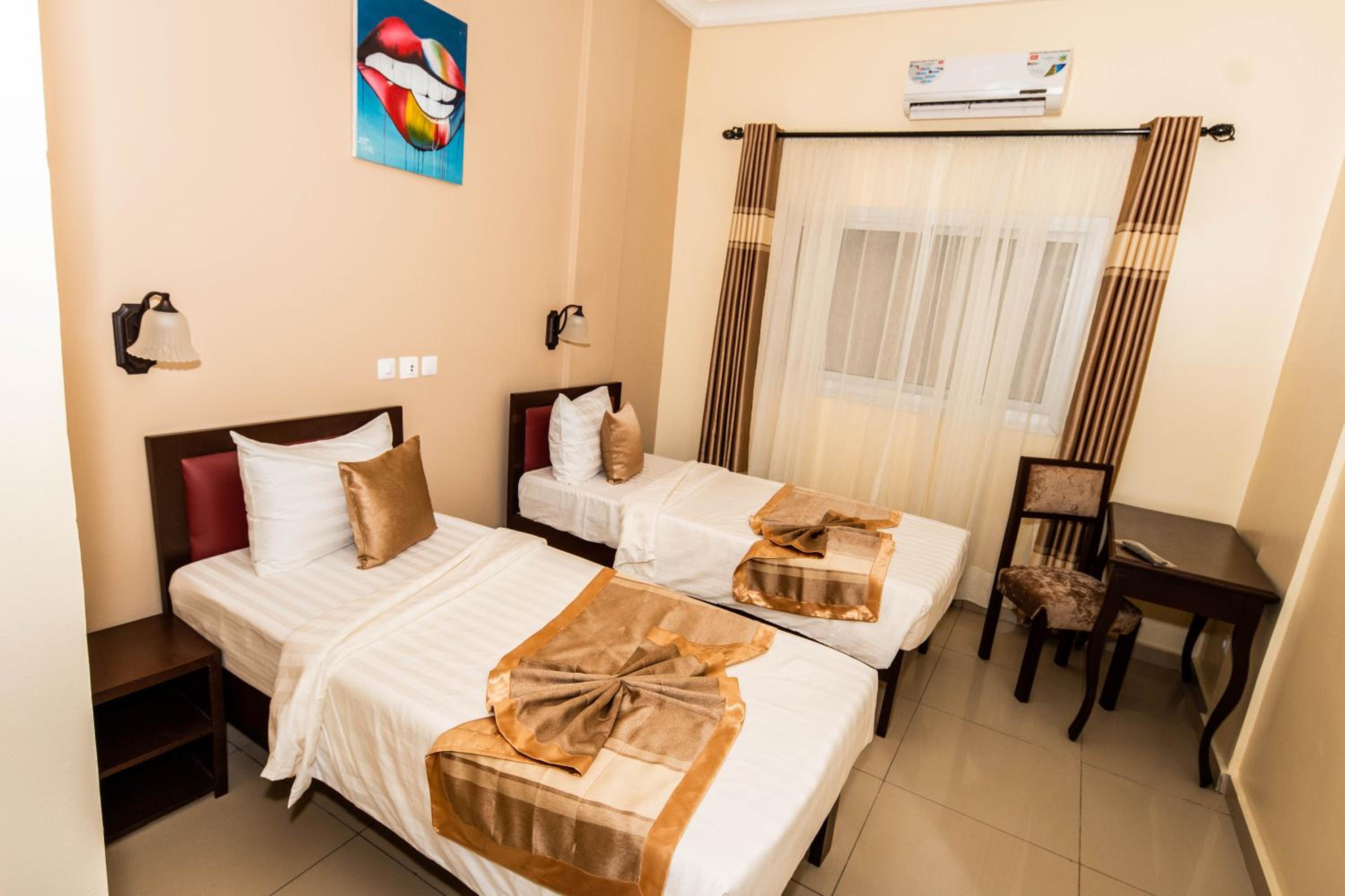 Twin Room photo 2