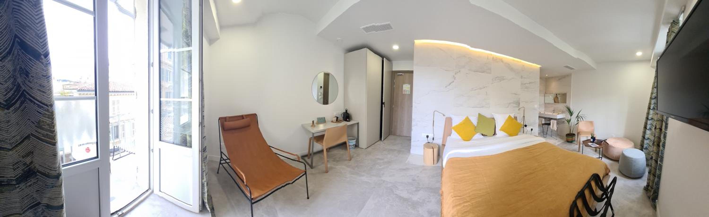 Superior Suite
