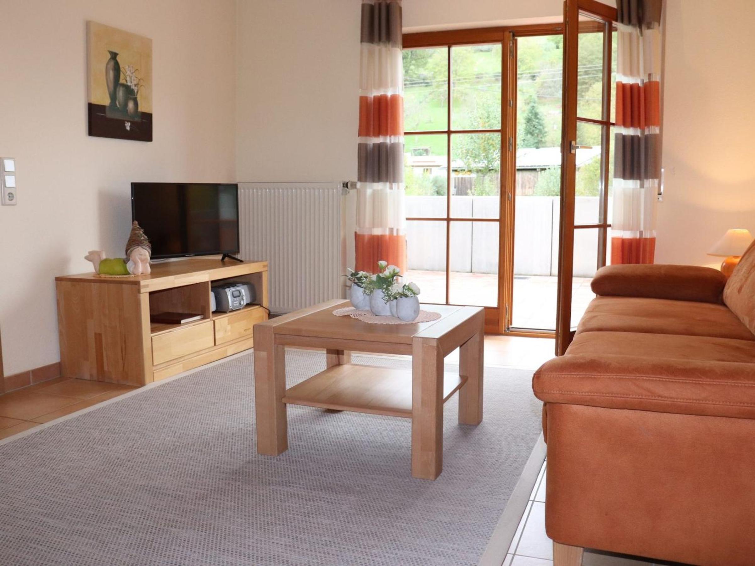 Two-Bedroom Deluxe Apartment with Garden View