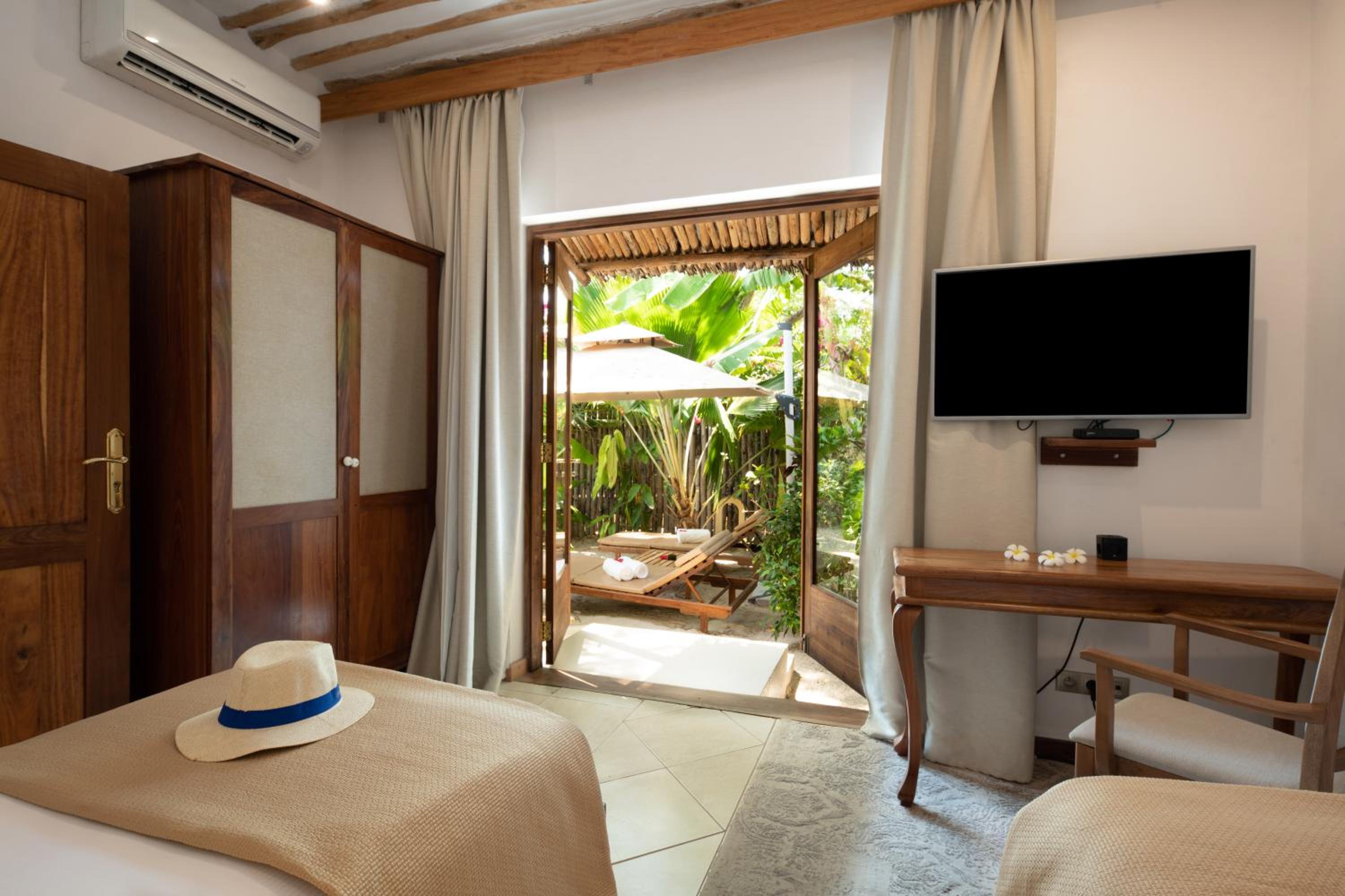 Economy Quadruple Room