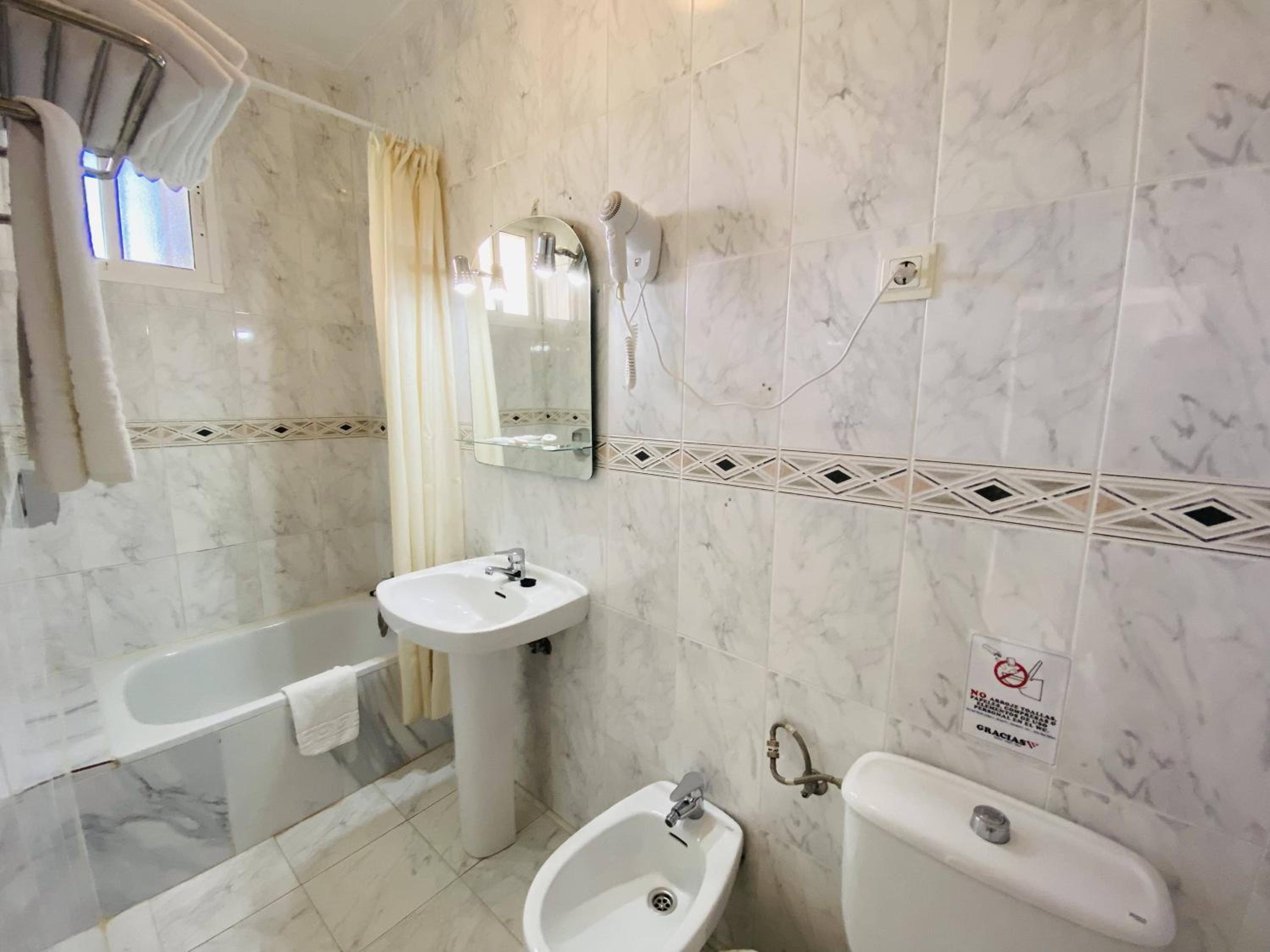 Two-Bedroom Apartment - Photo 7