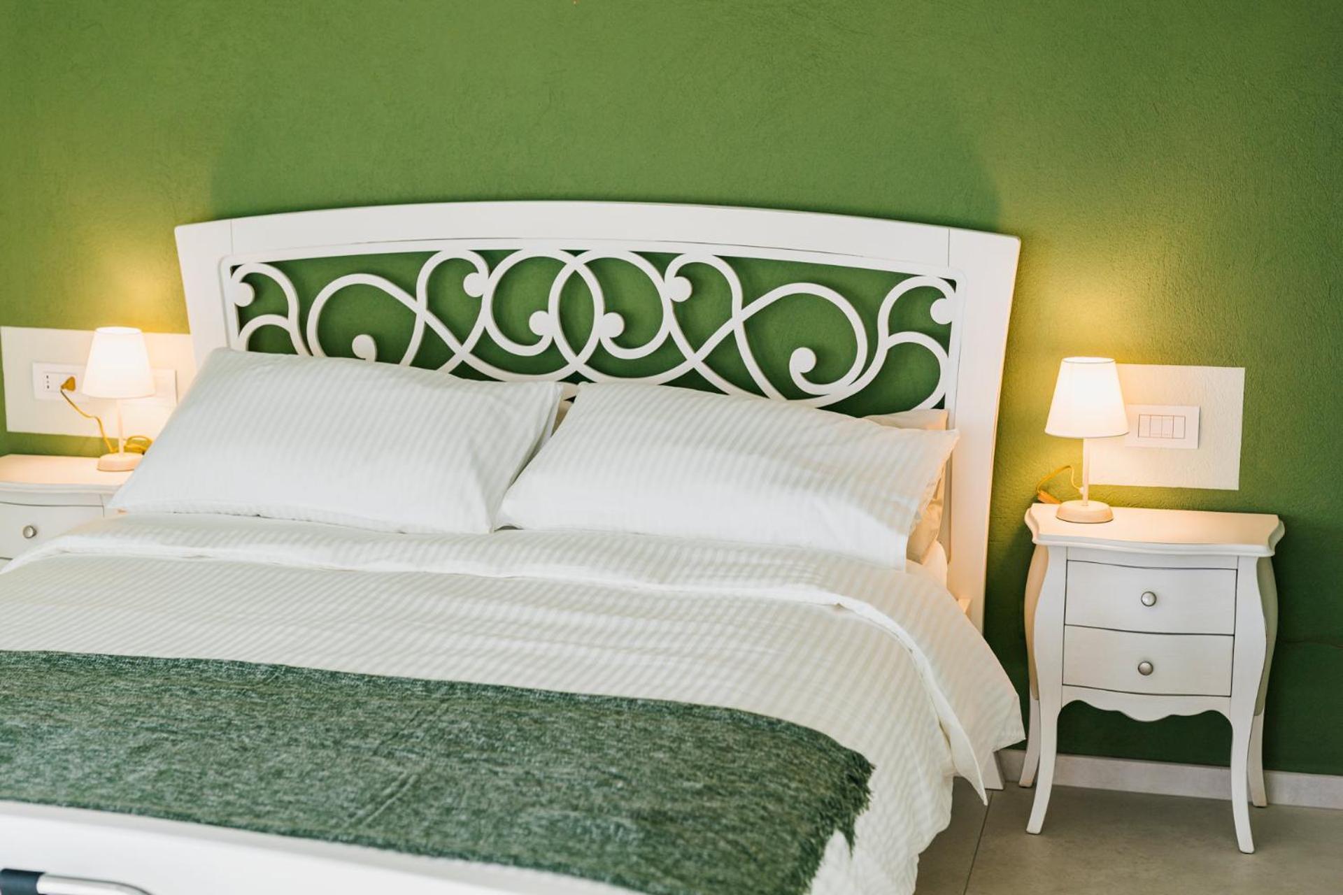 Double Room - Photo 3
