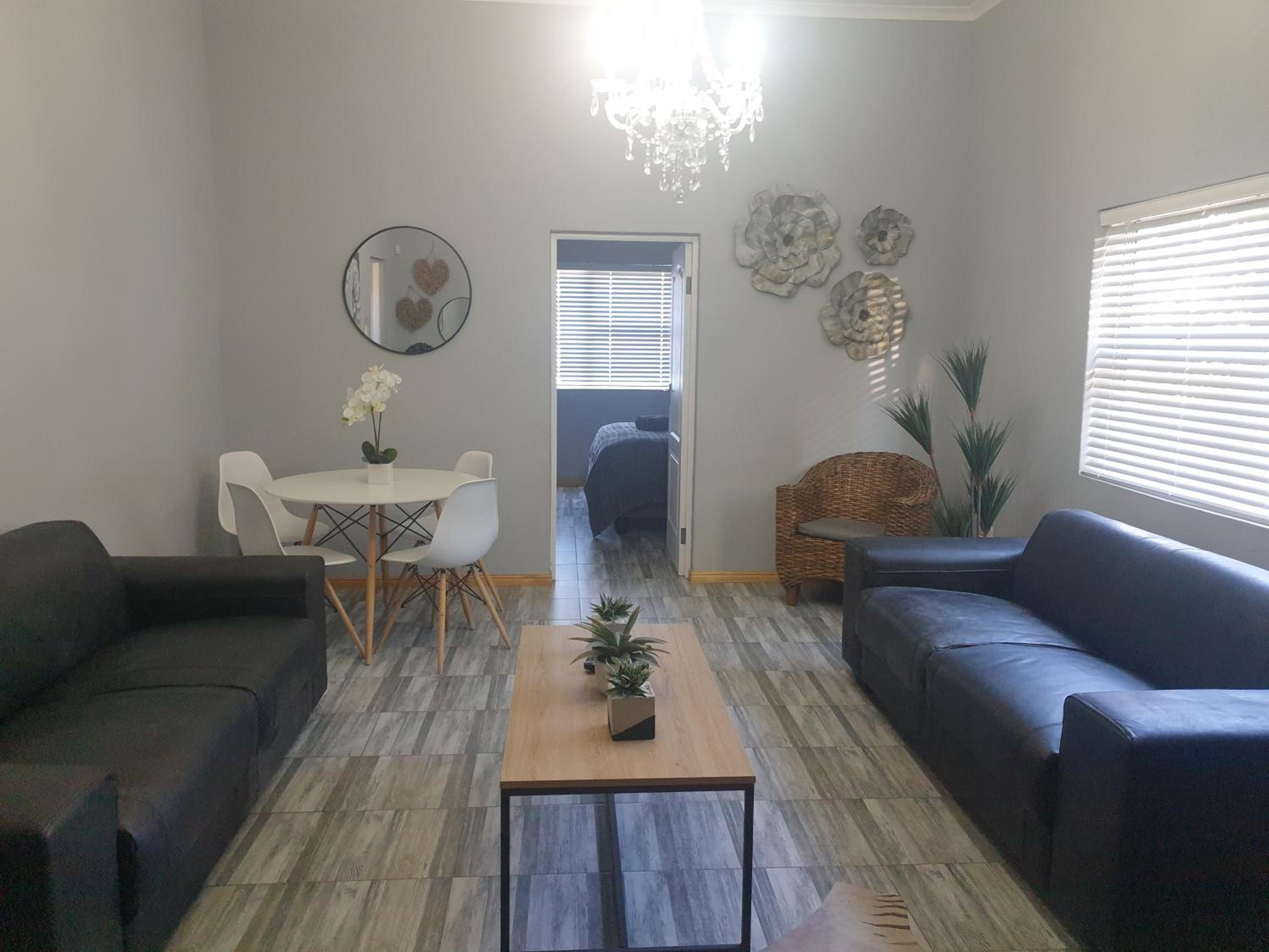 Three-Bedroom Apartment - Photo 14