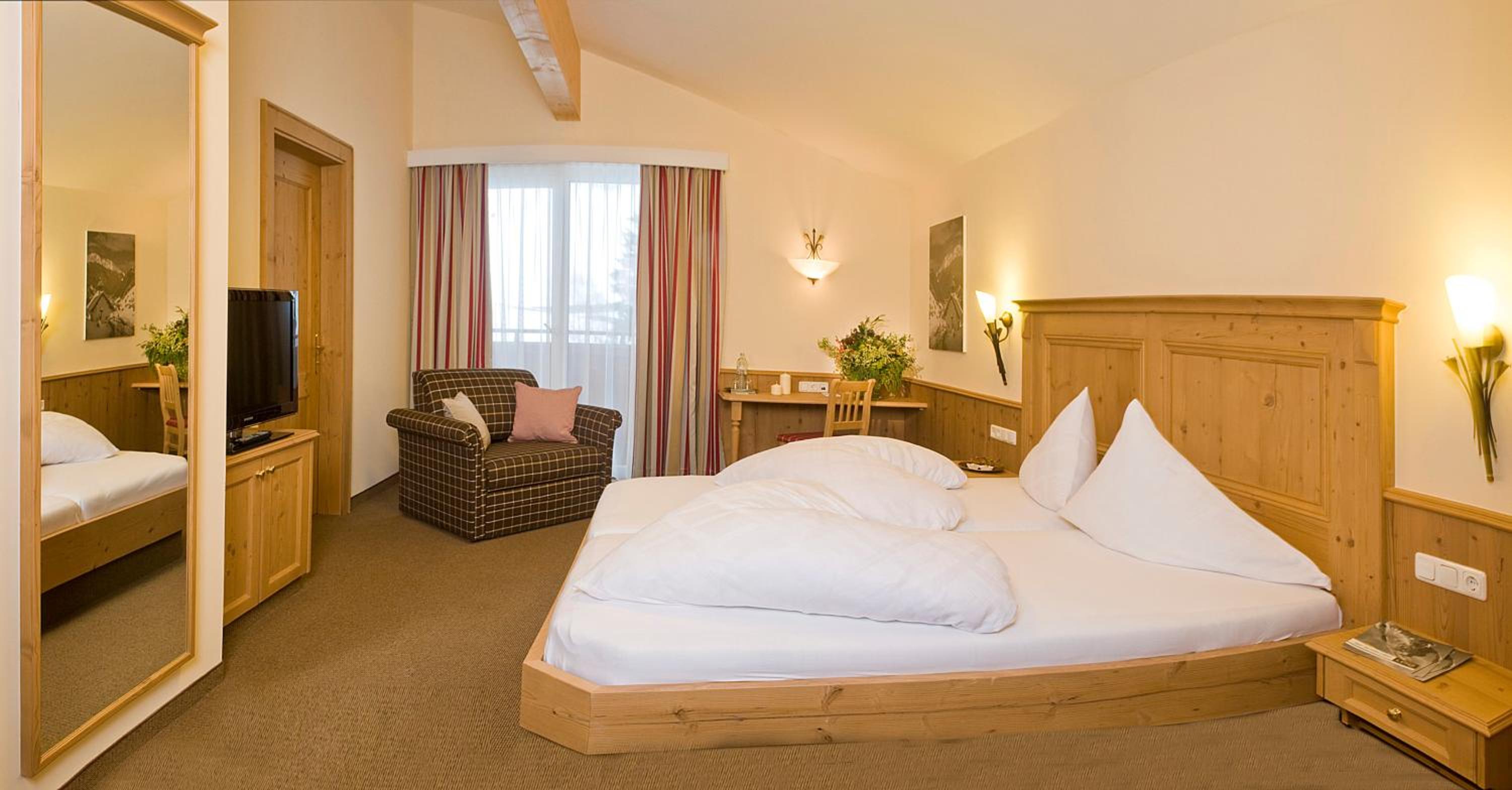 Classic Double Room