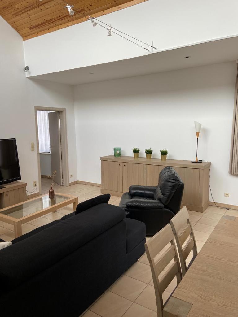 Apartment photo 3
