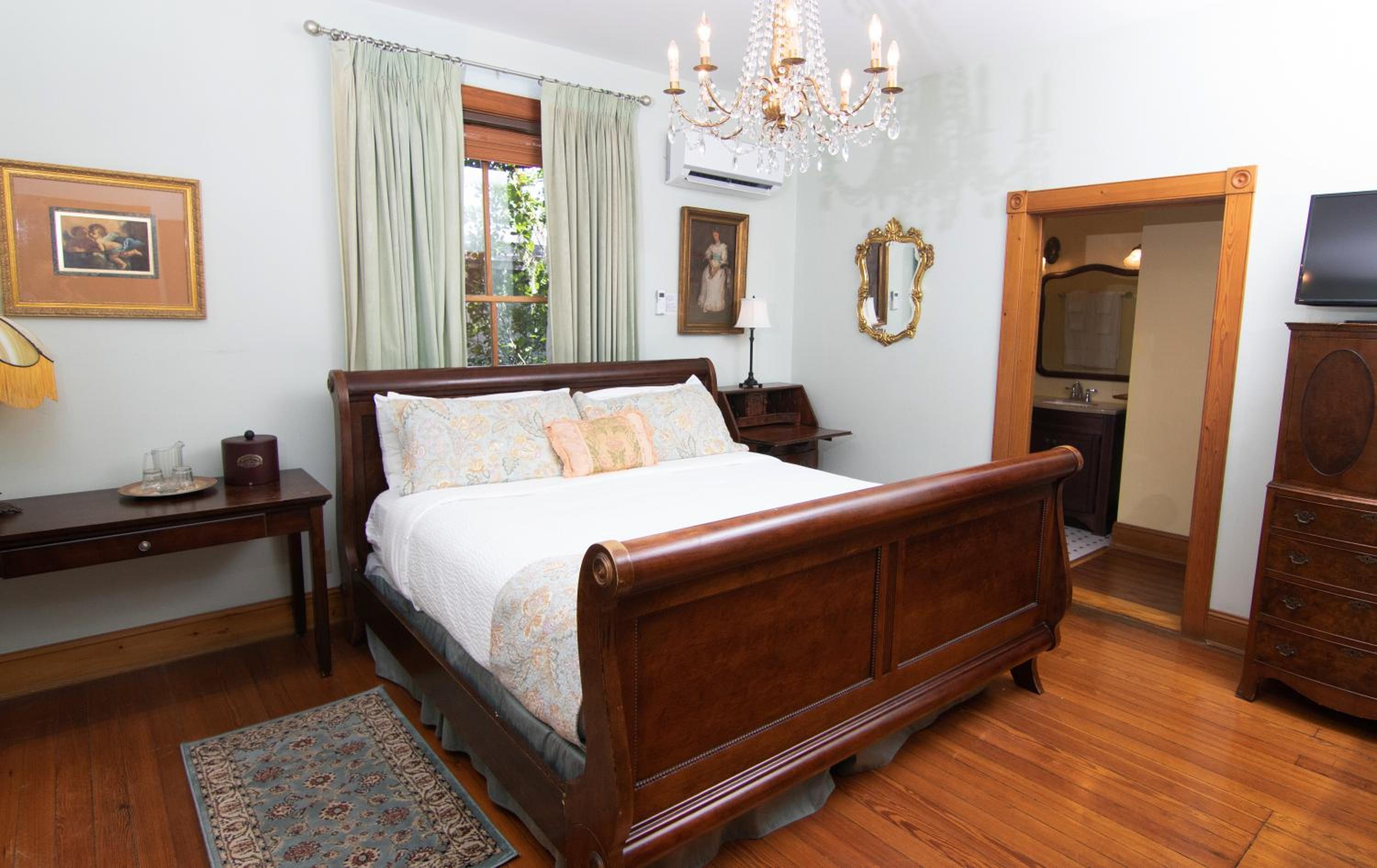 Tea Rose Room - Photo 4