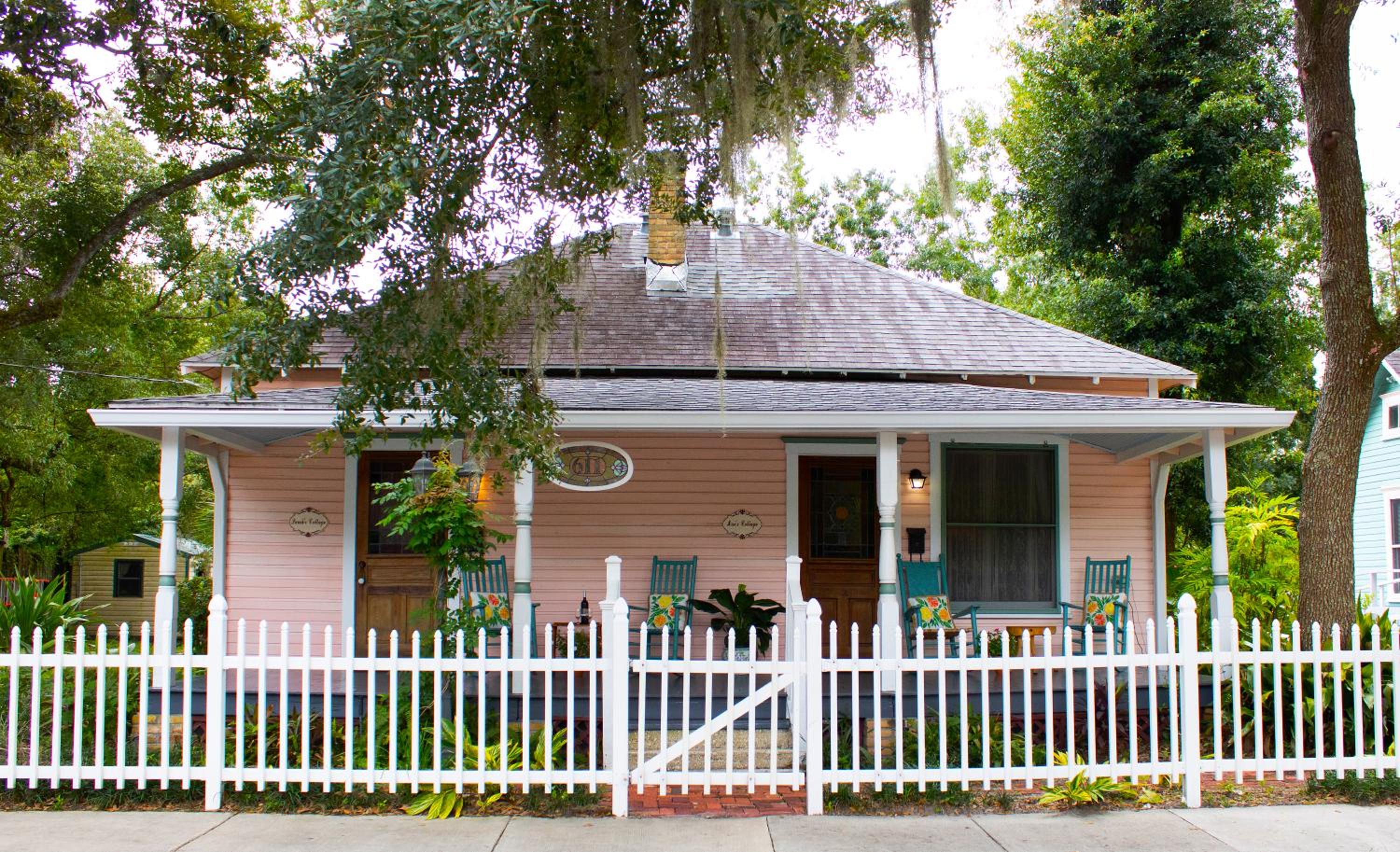 Mae's Cottage - Photo 7