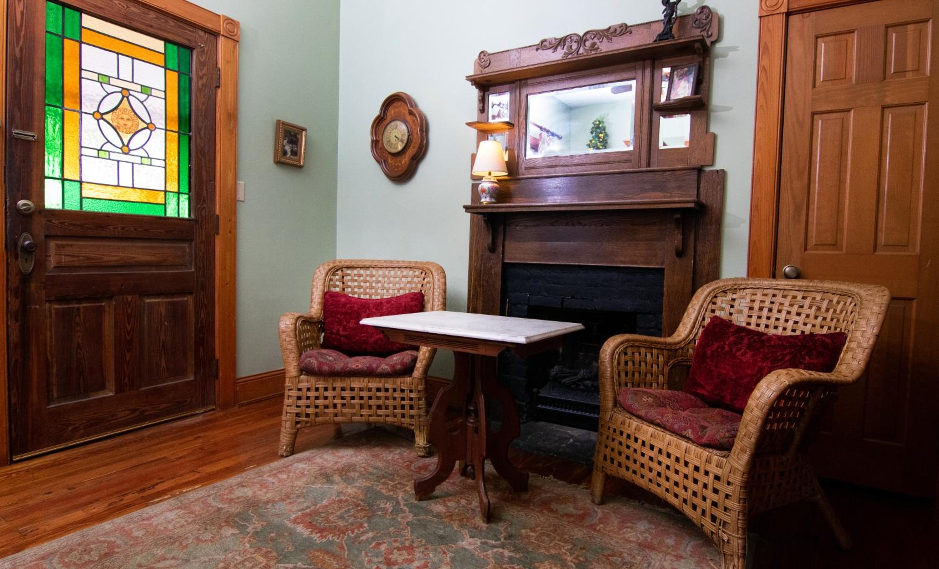 Mae's Cottage - Photo 2