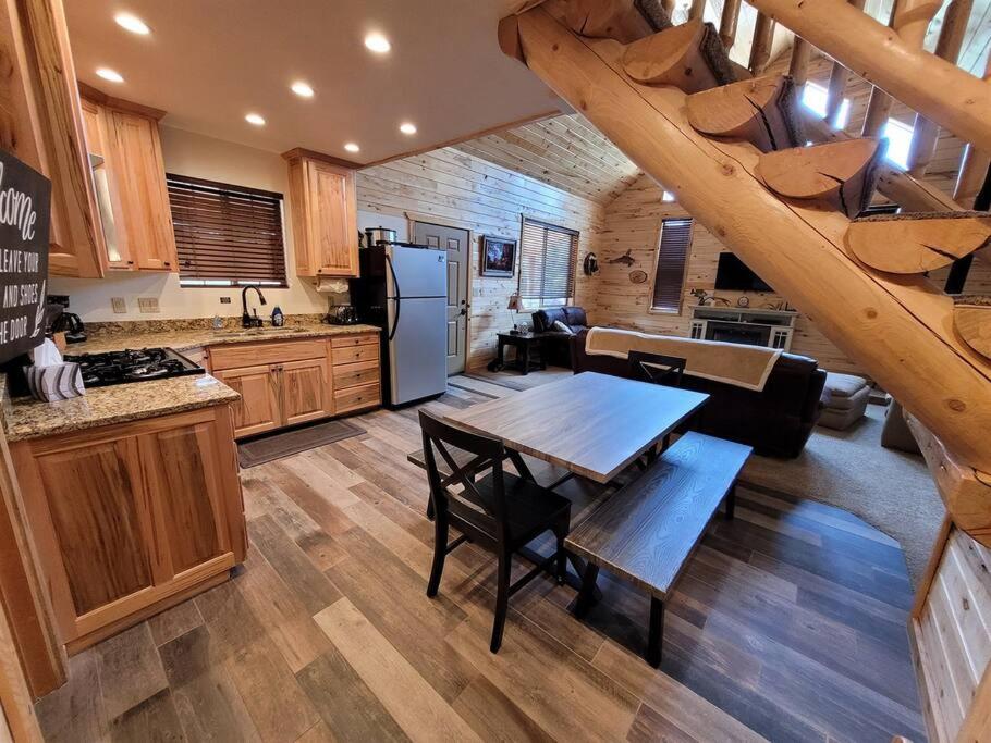 Two-Bedroom House photo 2