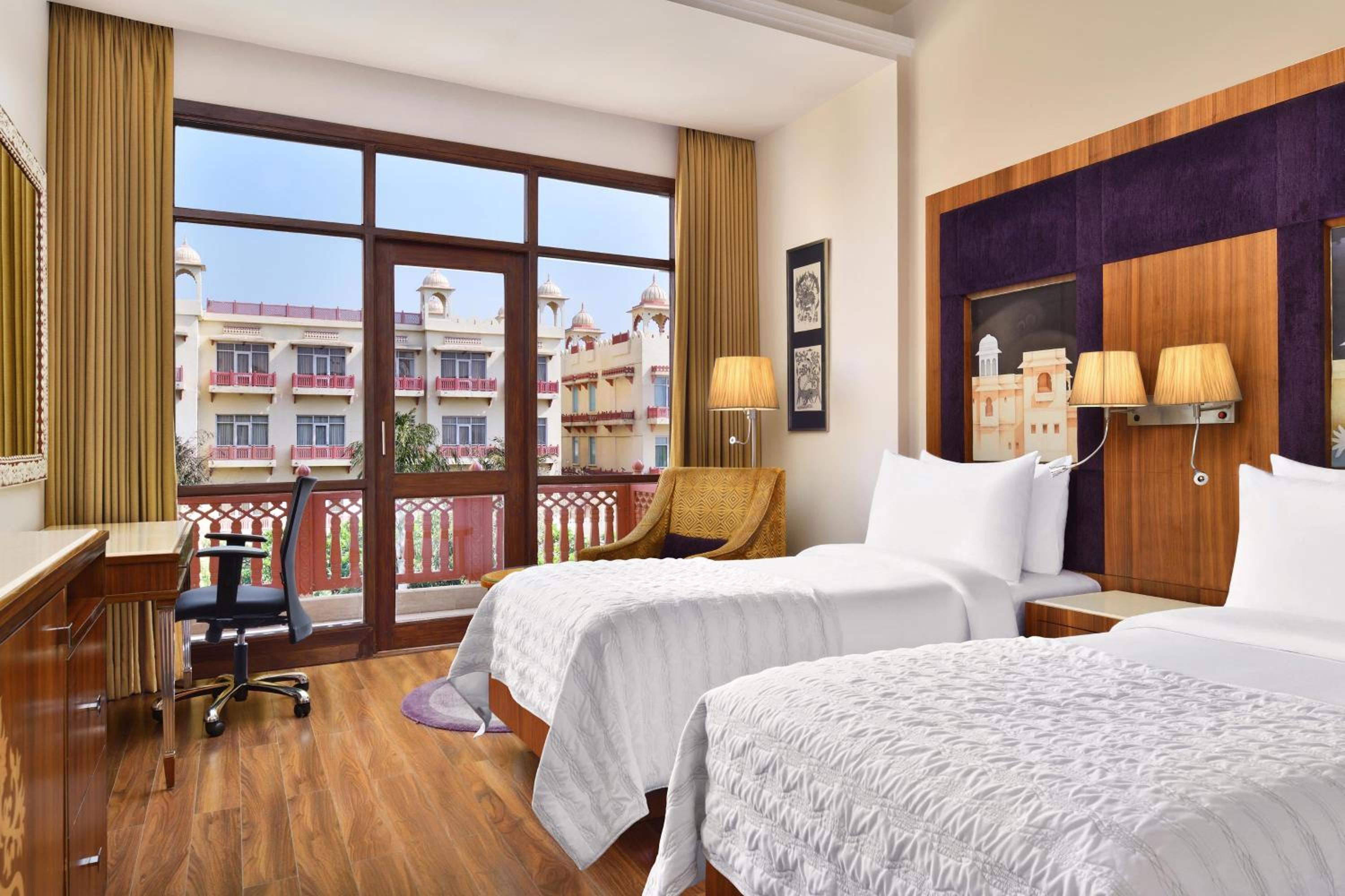 Superior Garden view with Twin Bed(20% discount on food and soft beverages, 20% discount on Spa,Buy 1 get 1 on select brands at Madeira bar between 4 pm - 10 pm)