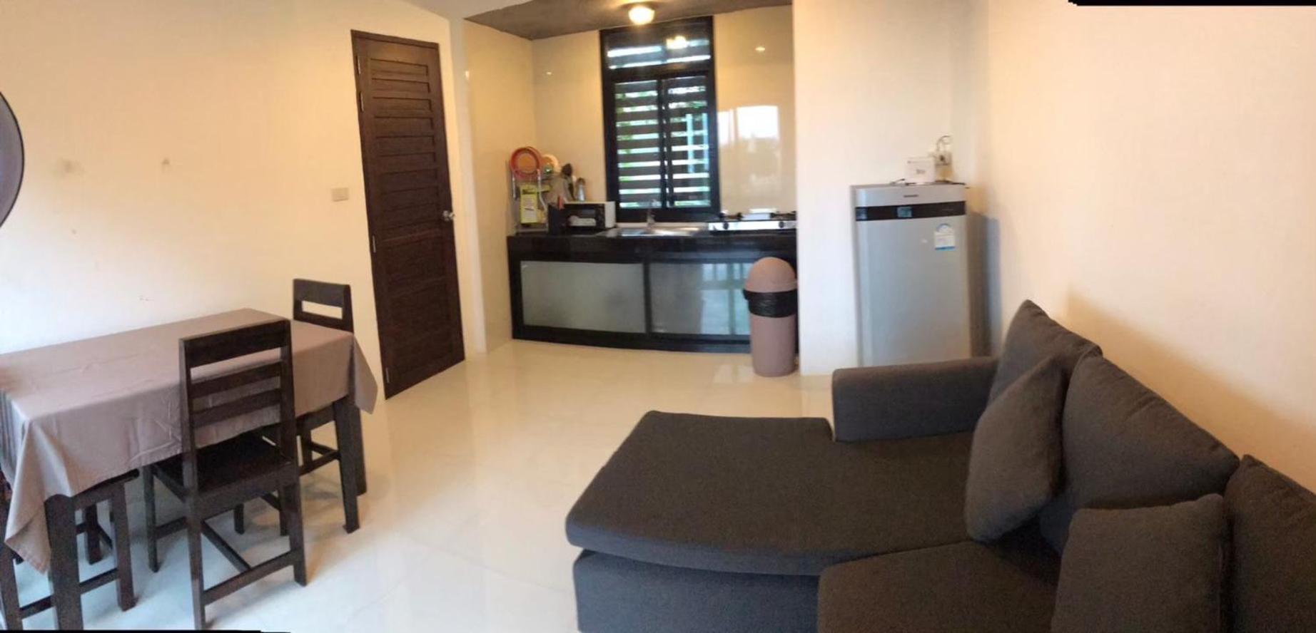 One-Bedroom Bungalow - Photo 6