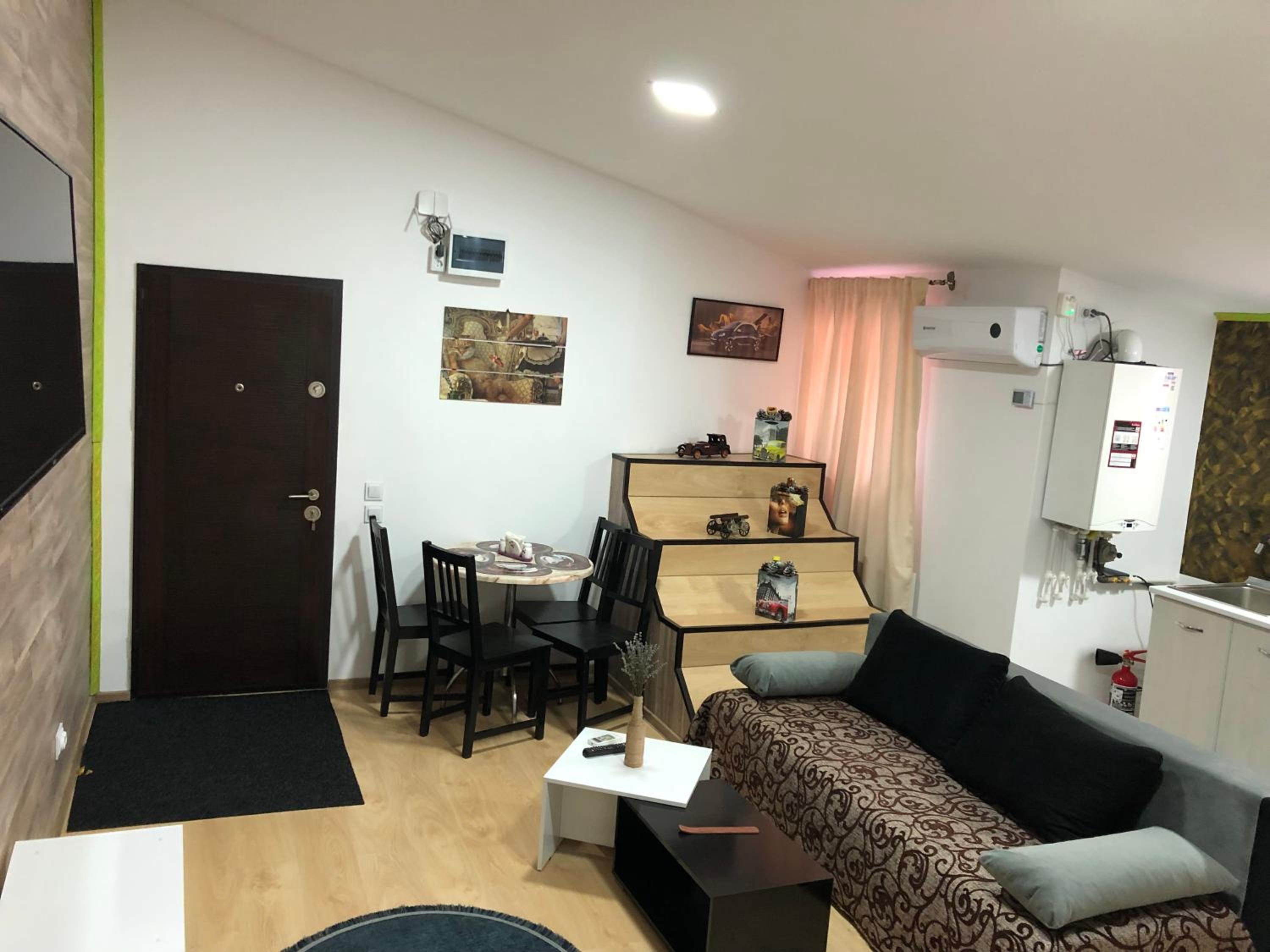 One-Bedroom Apartment - Photo 67