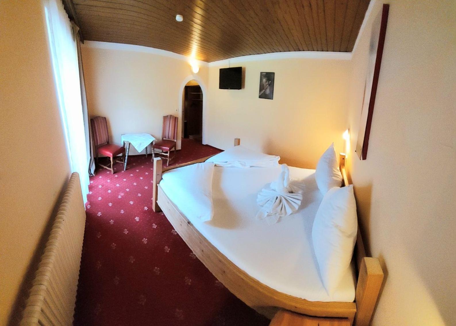 Economy Double Room