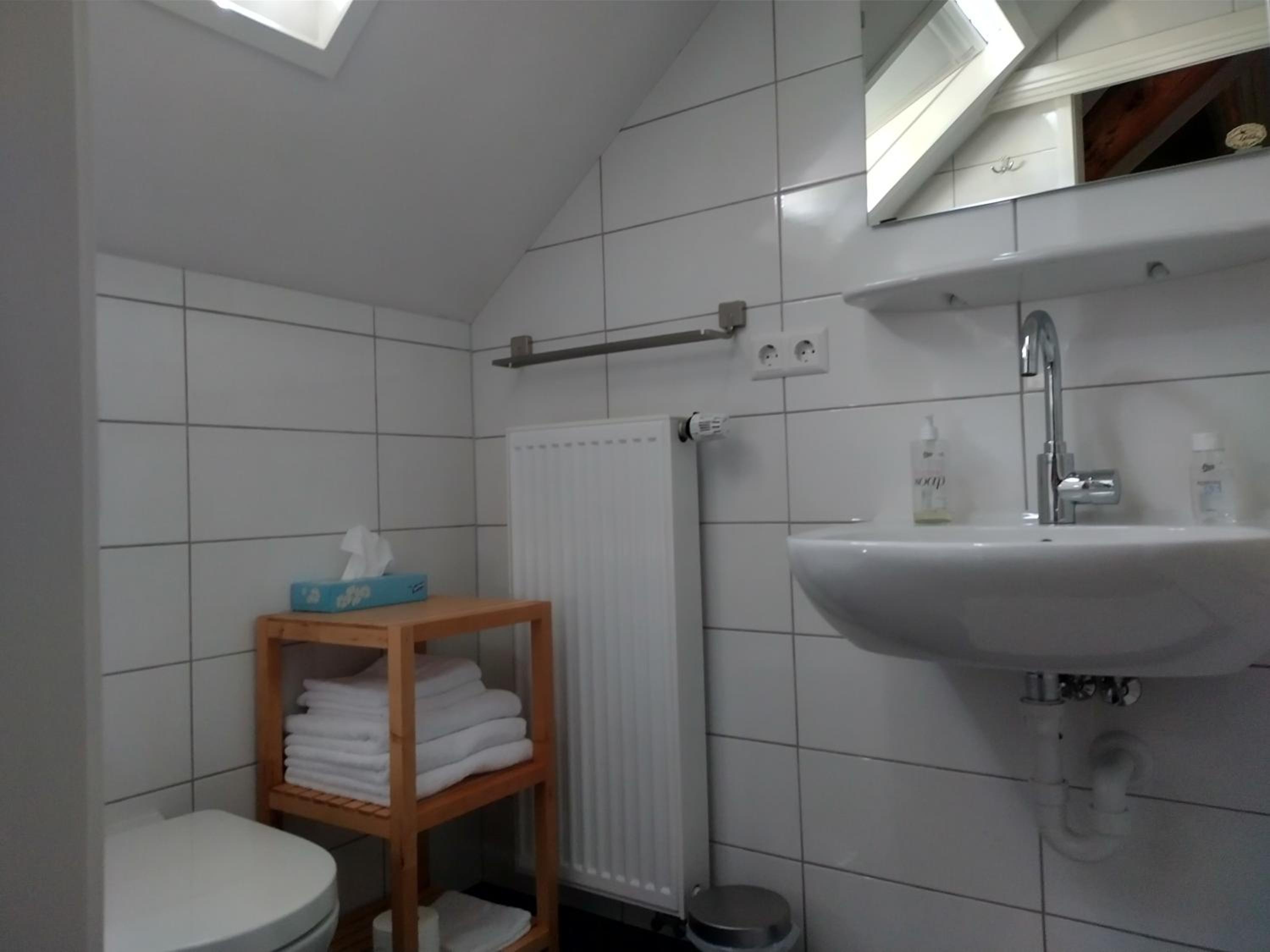 Deluxe King Room photo 3