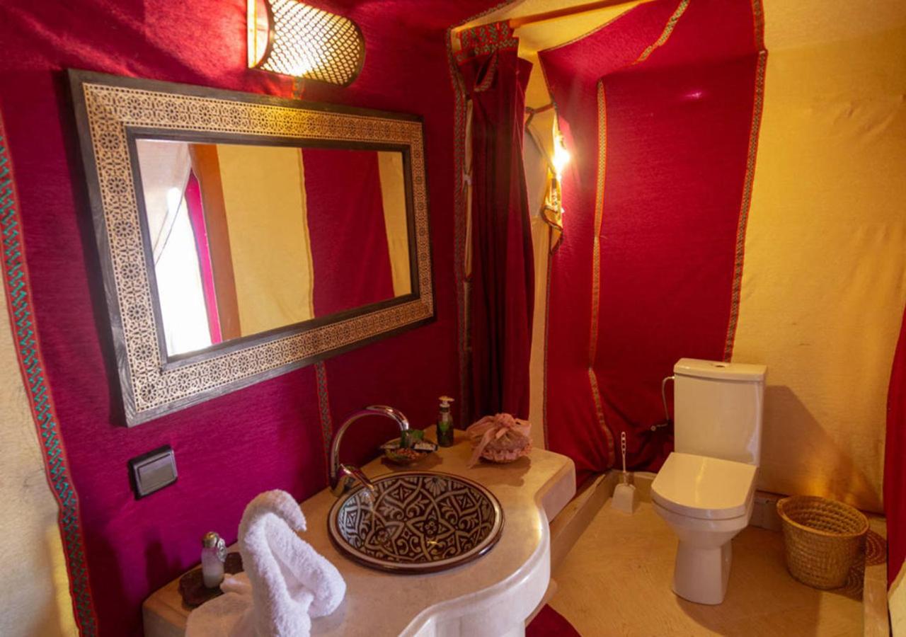 Luxury Desert Tent (2 Adults) - Photo 8