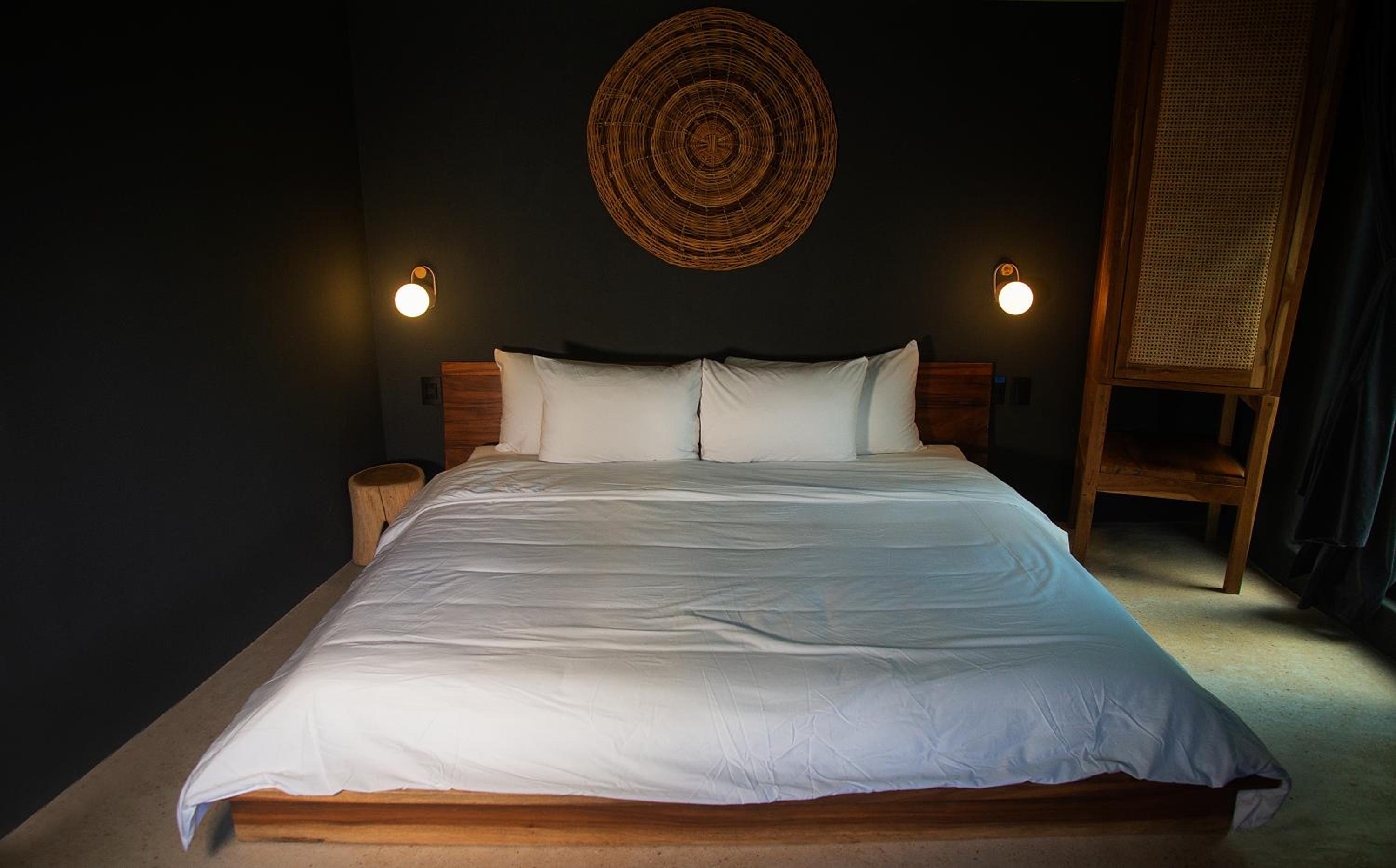 Standard King Room photo 1