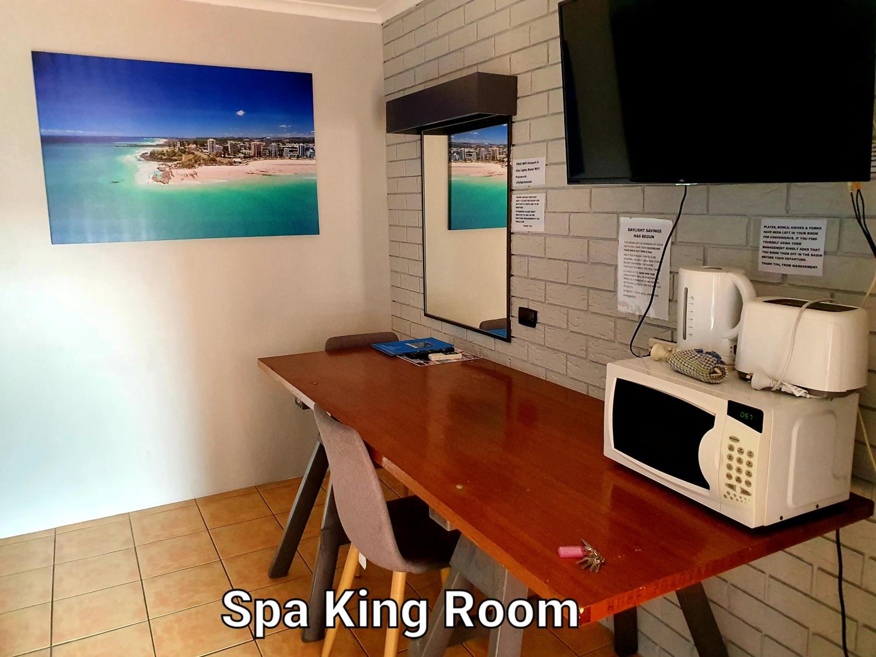King Room with Spa Bath photo 3