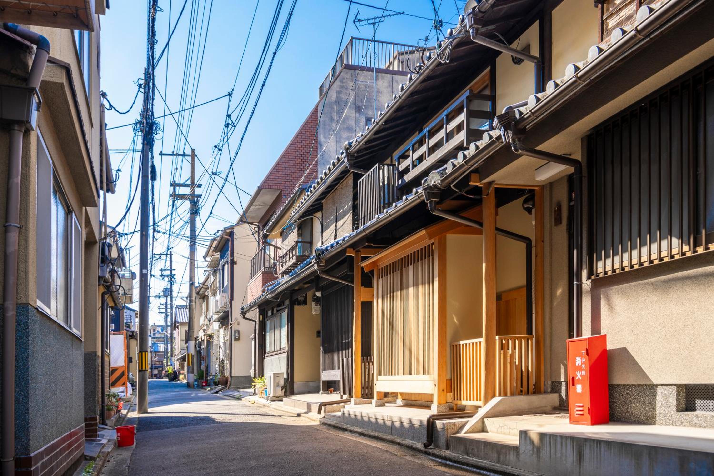 Japanese-Style Townhouse - Photo 11