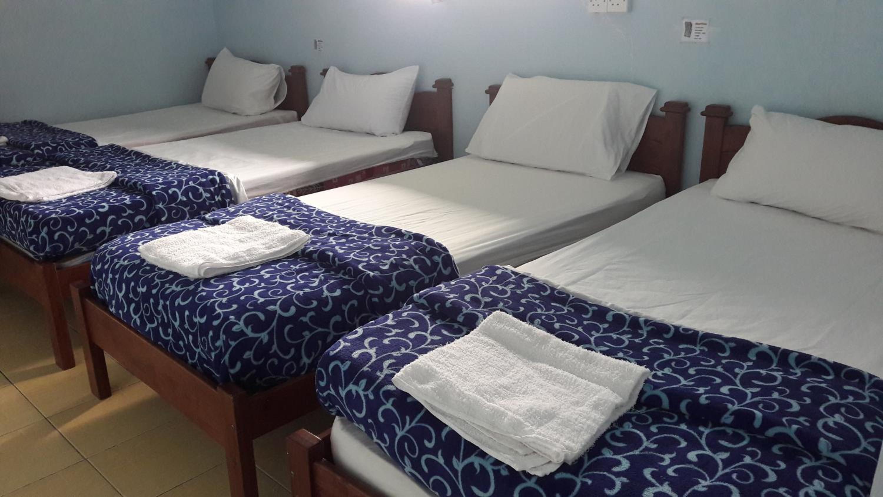 Economy Quadruple Room photo 1
