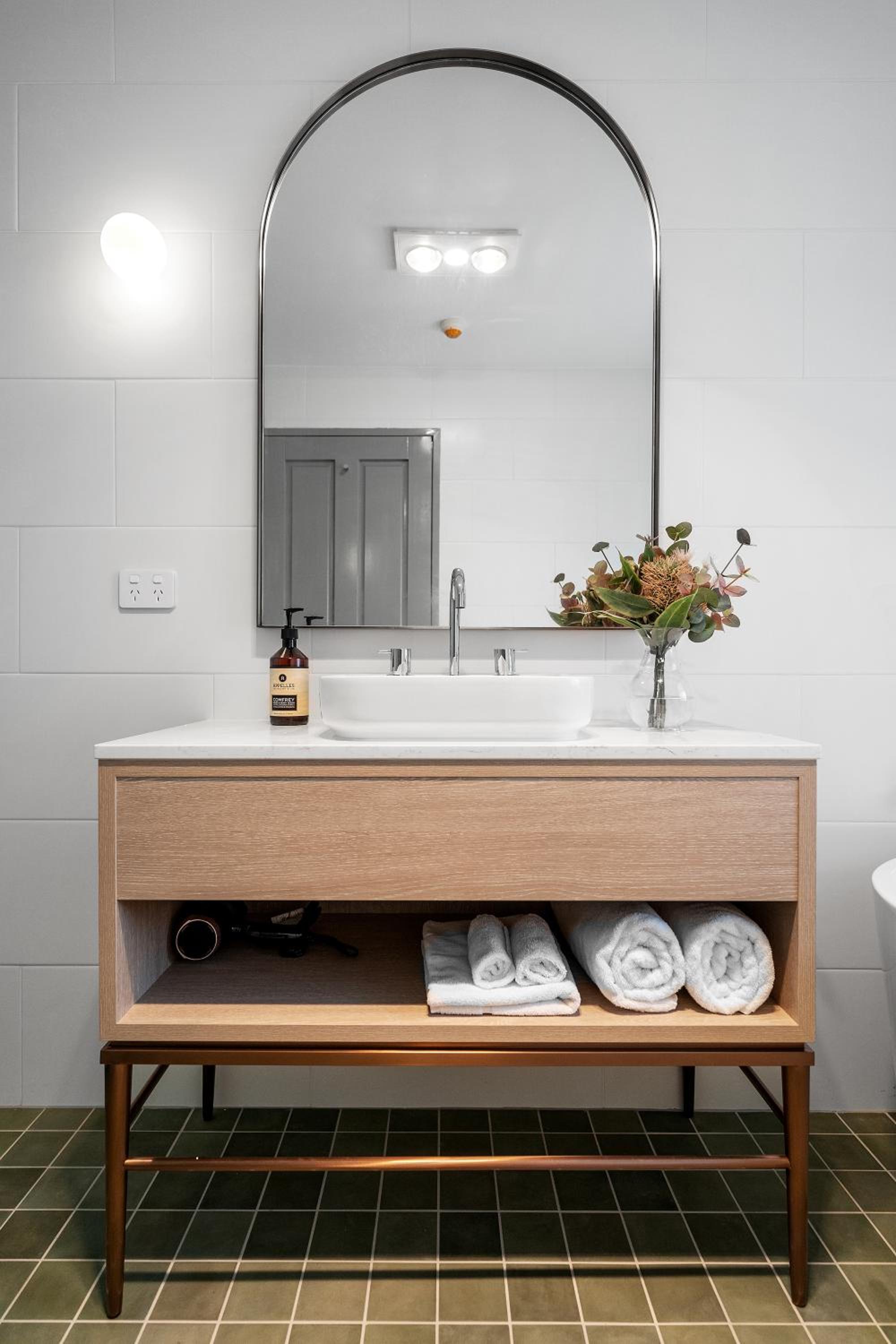 Fitzroy Studio - Photo 10