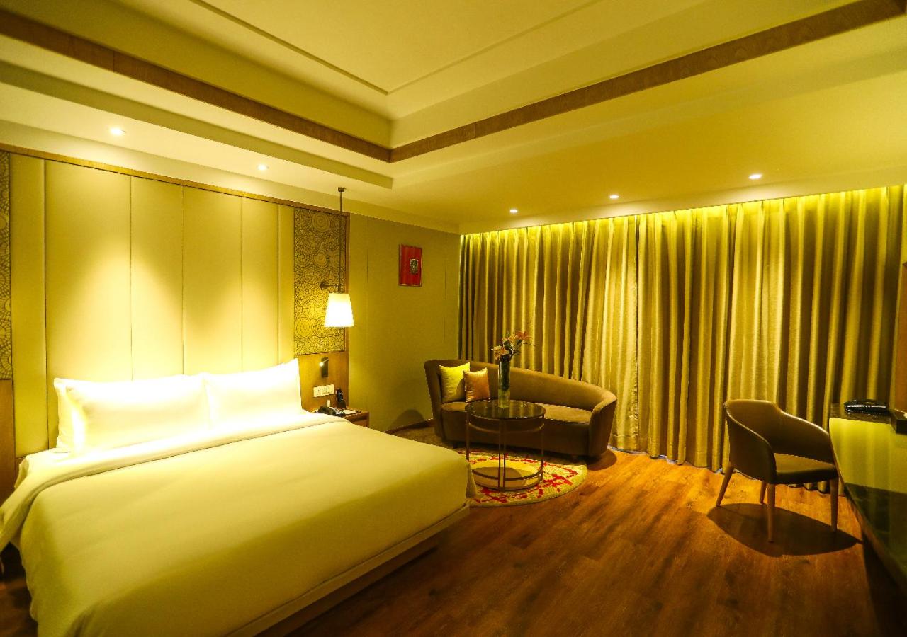 Superior Room - Photo 8