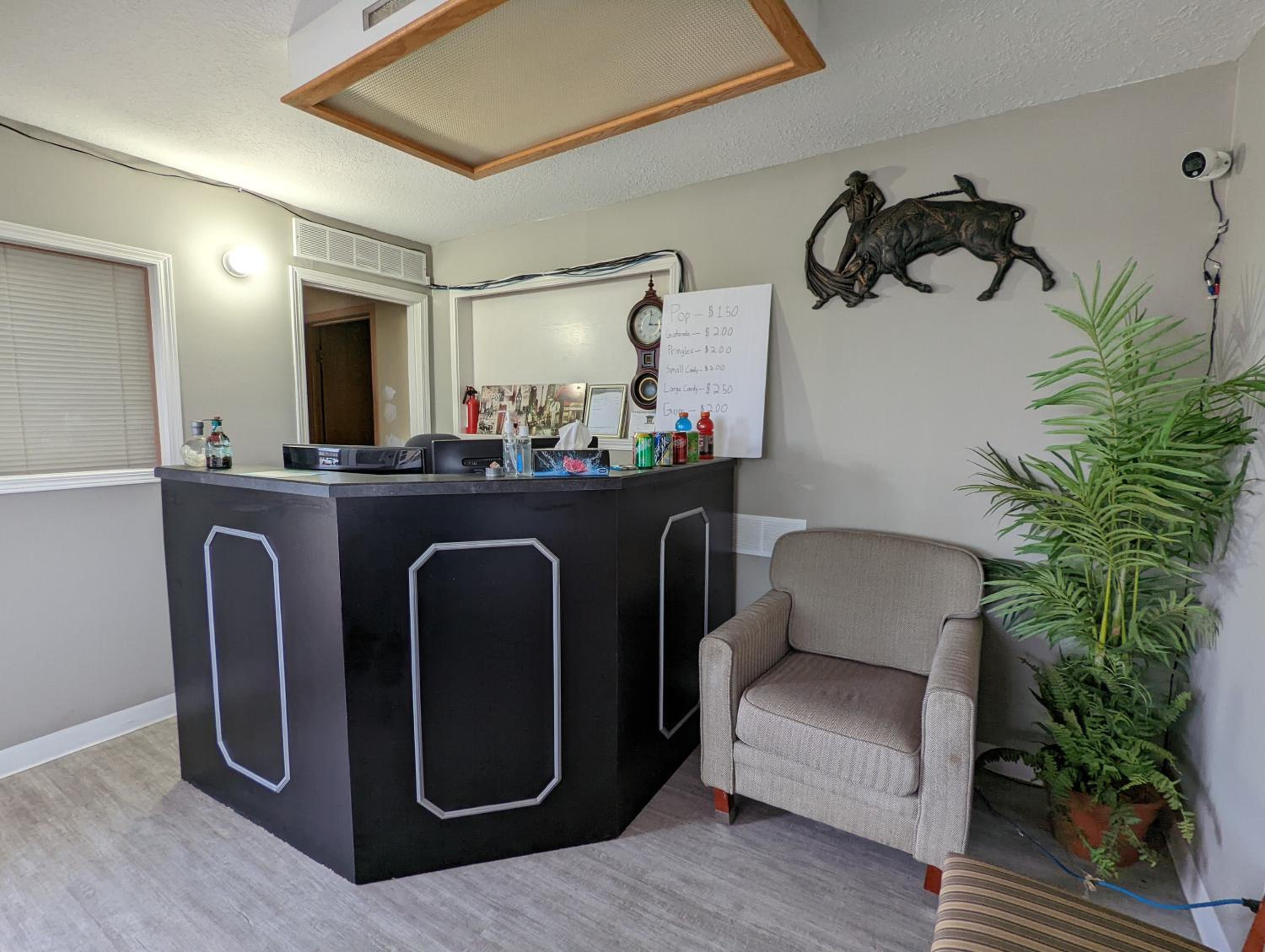 Standard Double Room - Photo 8