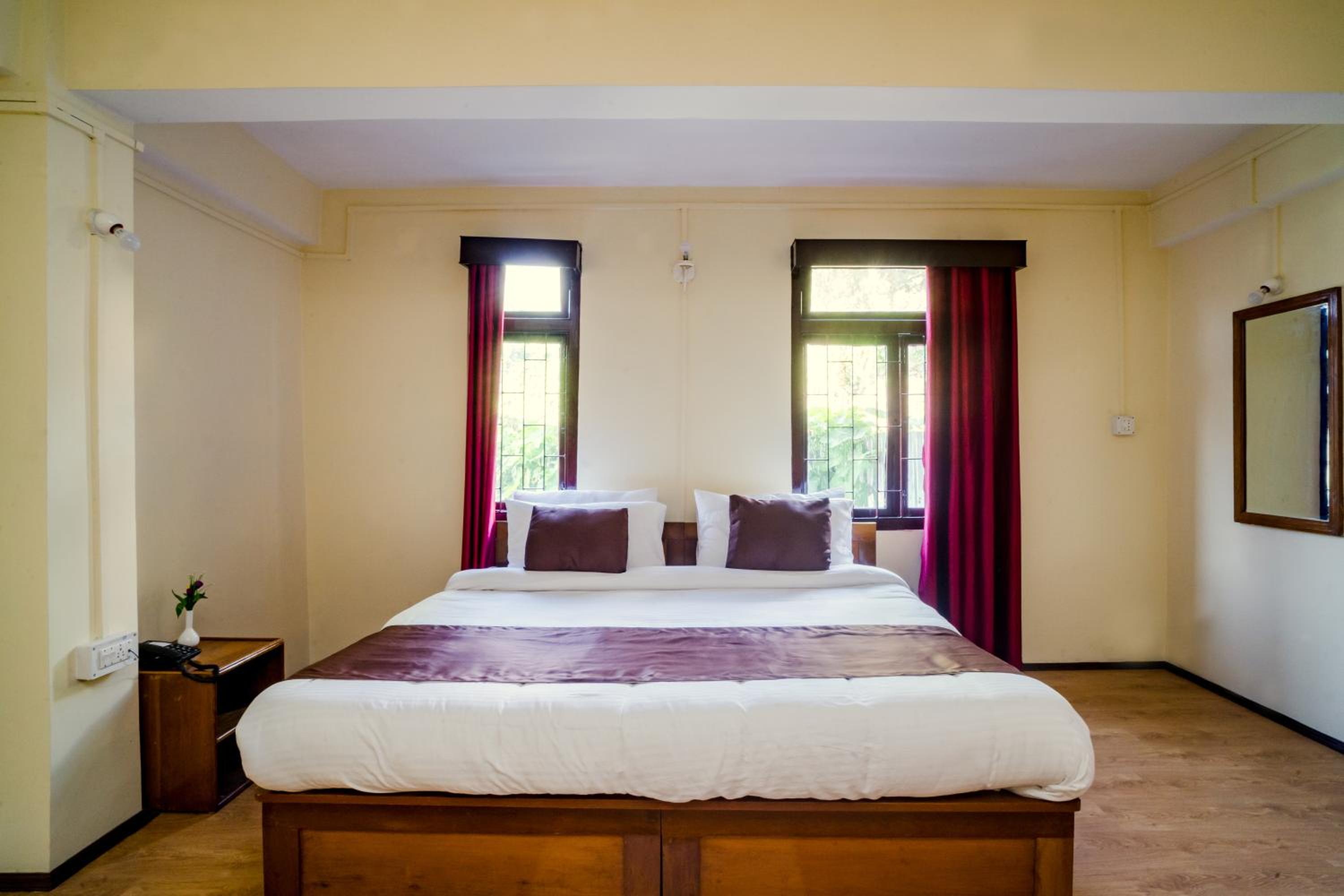 Standard Double Room - Photo 30