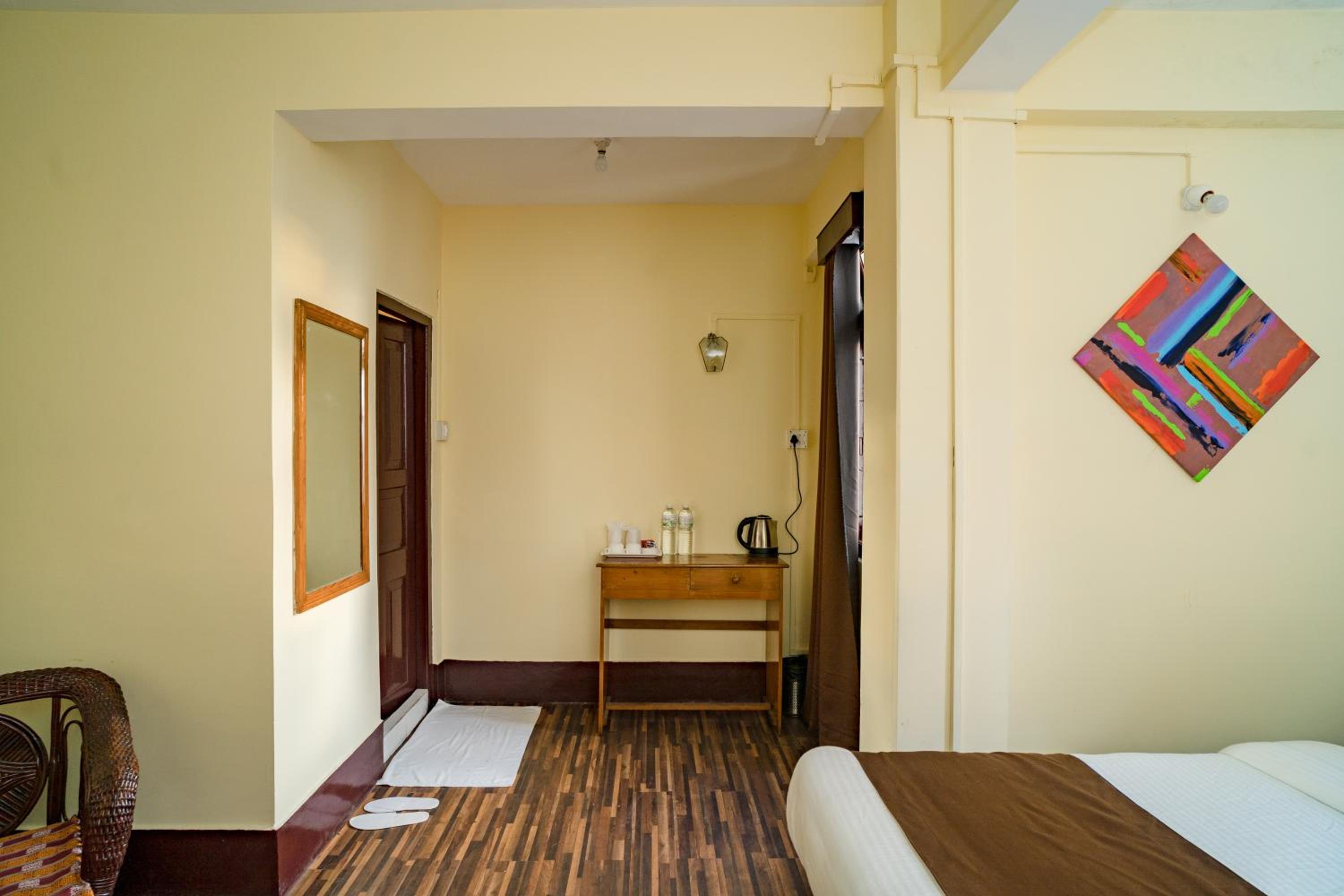Deluxe Room - Photo 14
