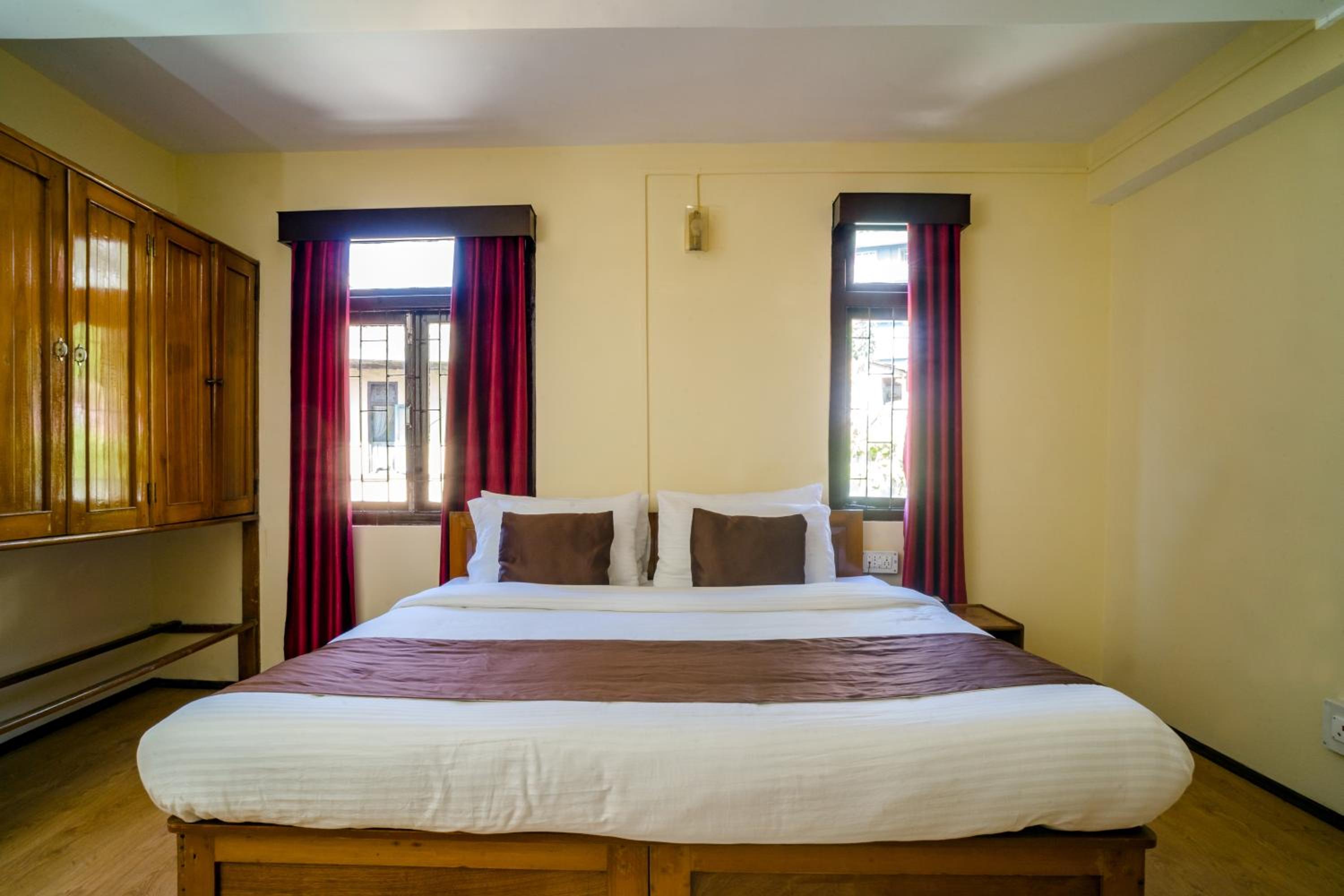 Deluxe Room - Photo 18