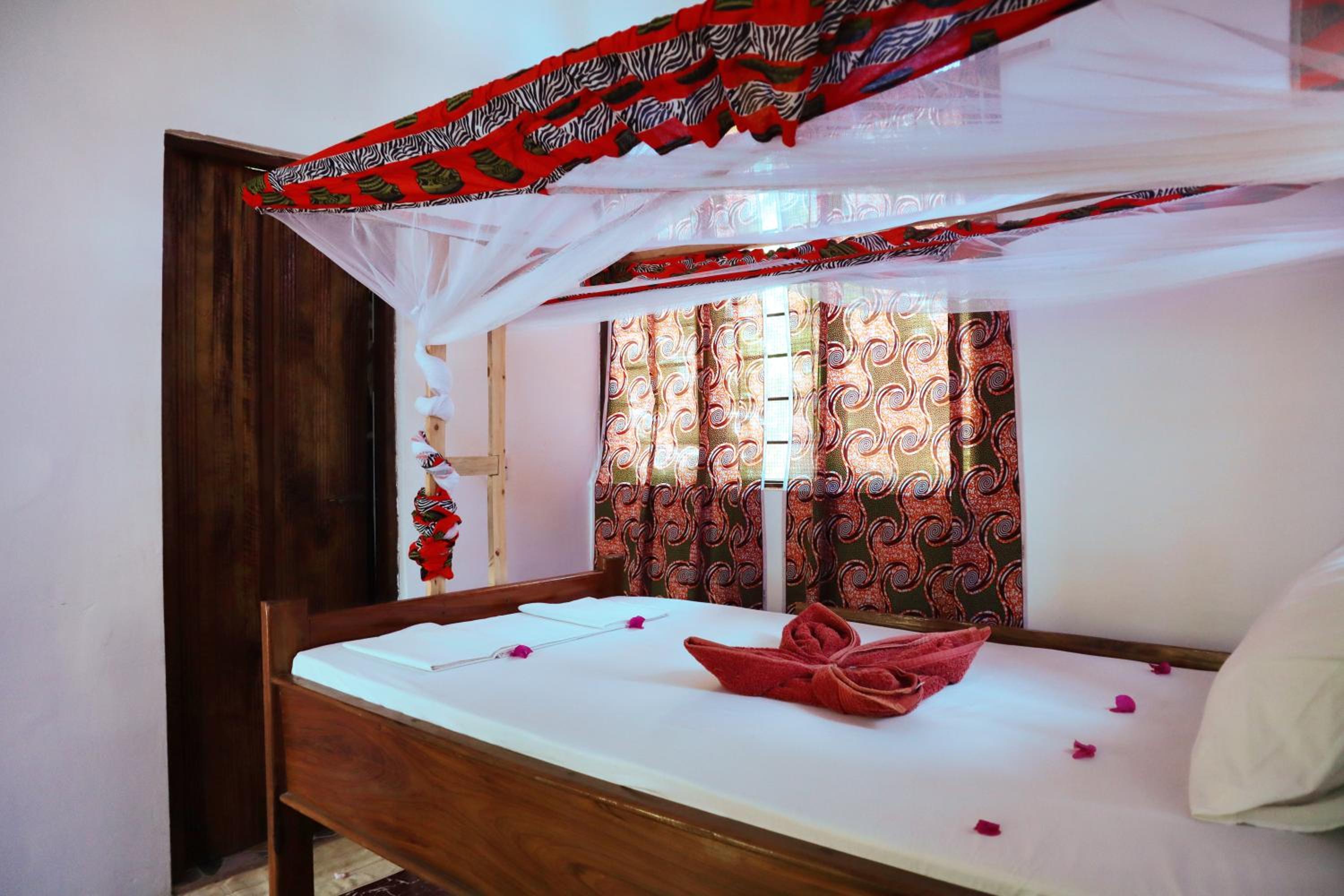 Standard Twin Room with Garden View