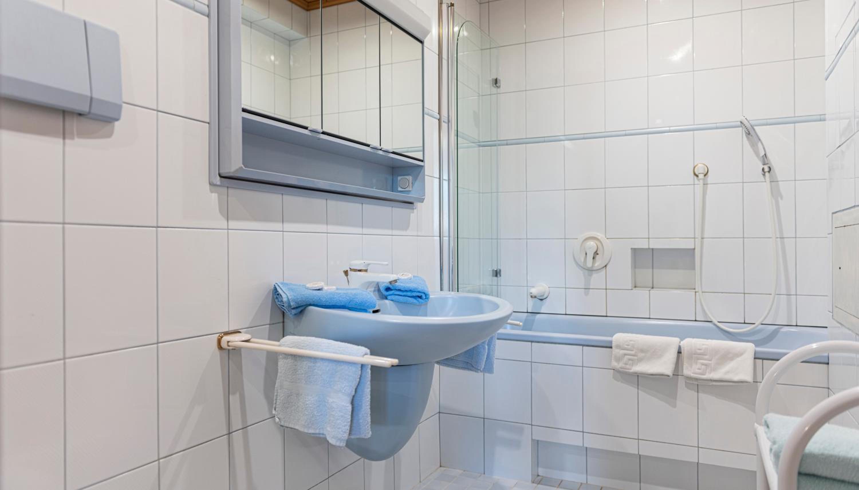 Two-Bedroom Apartment (4 Adults) photo 2