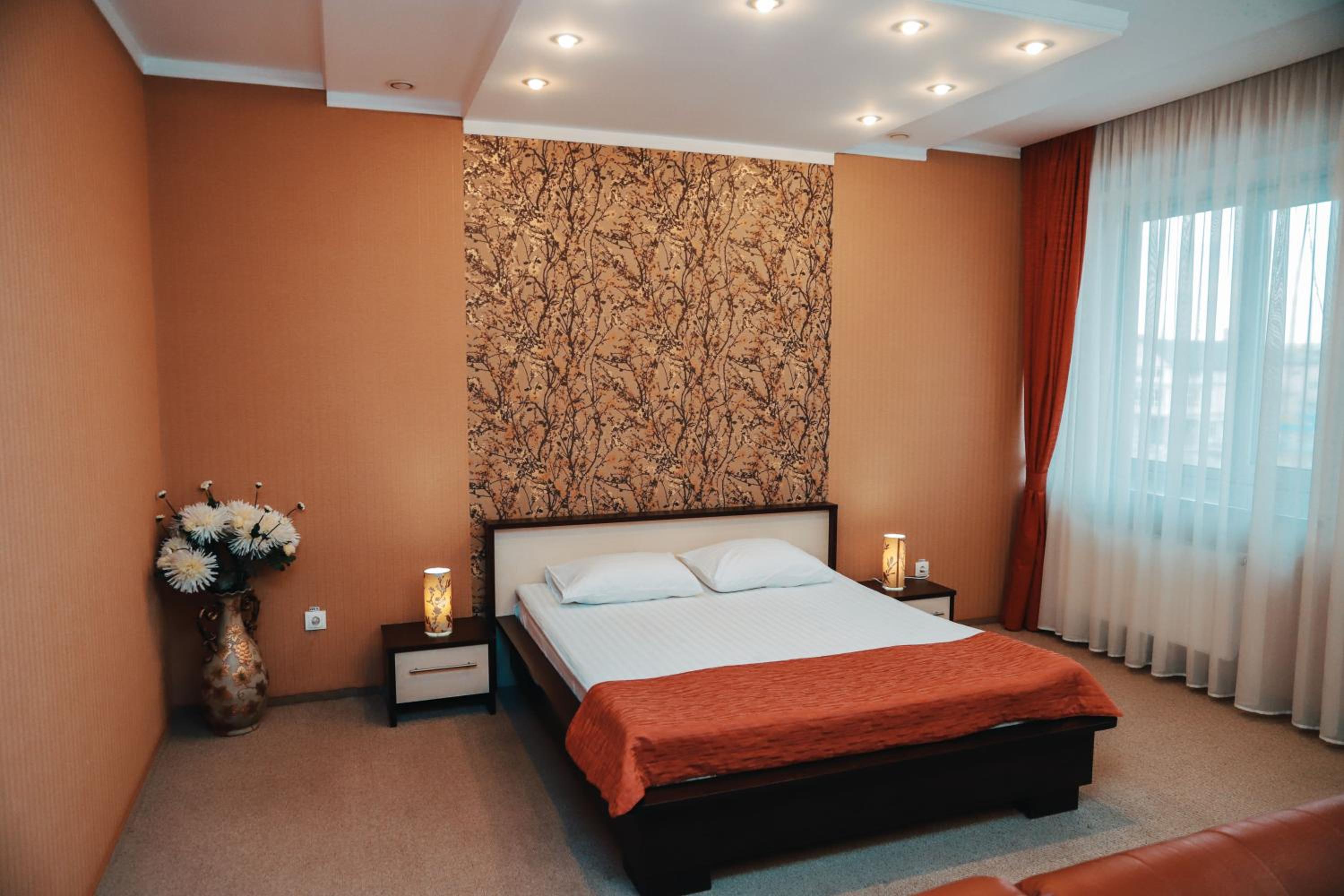 Large Double Room photo 3