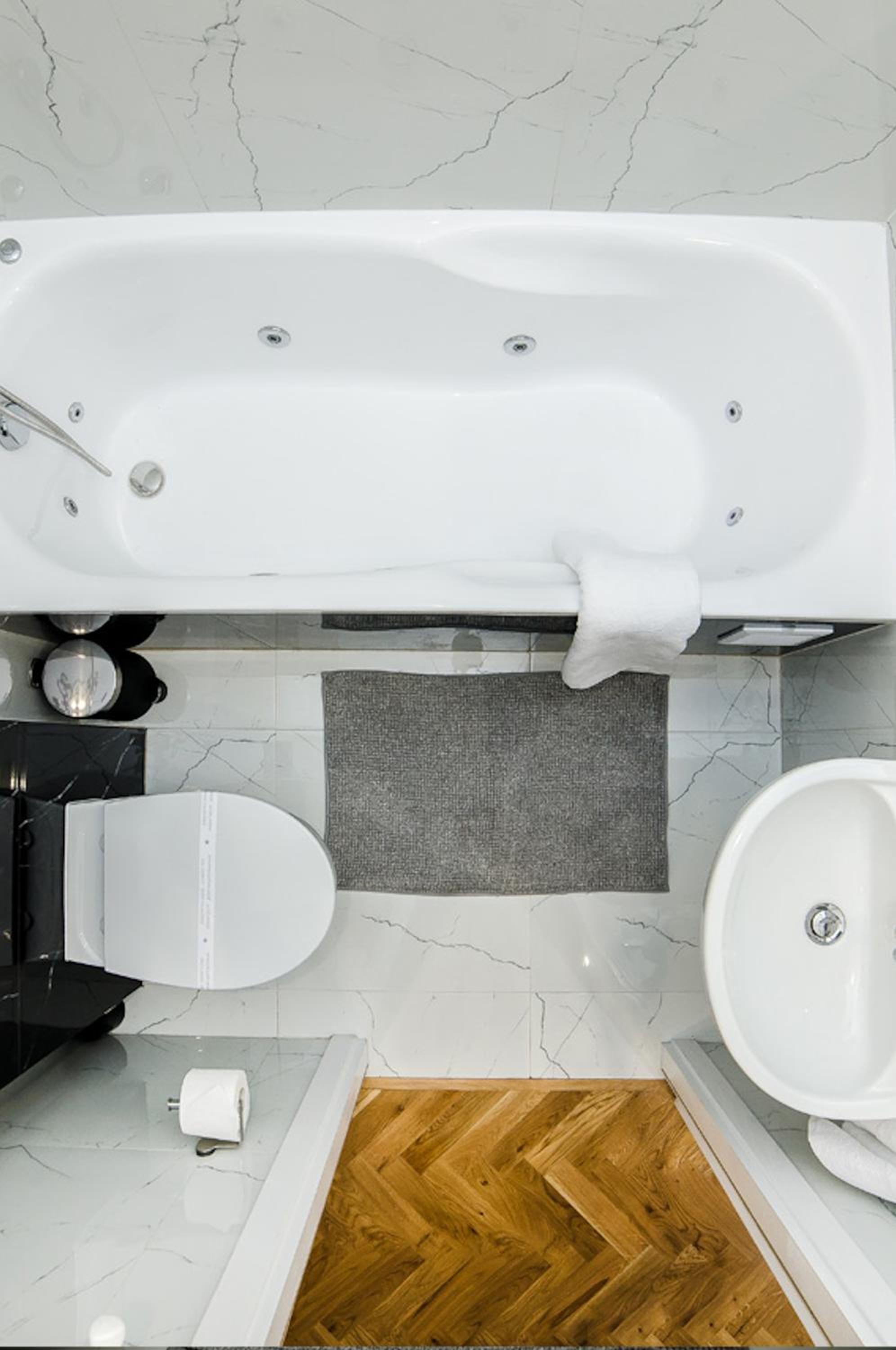 Studio with Jacuzzi - Photo 5