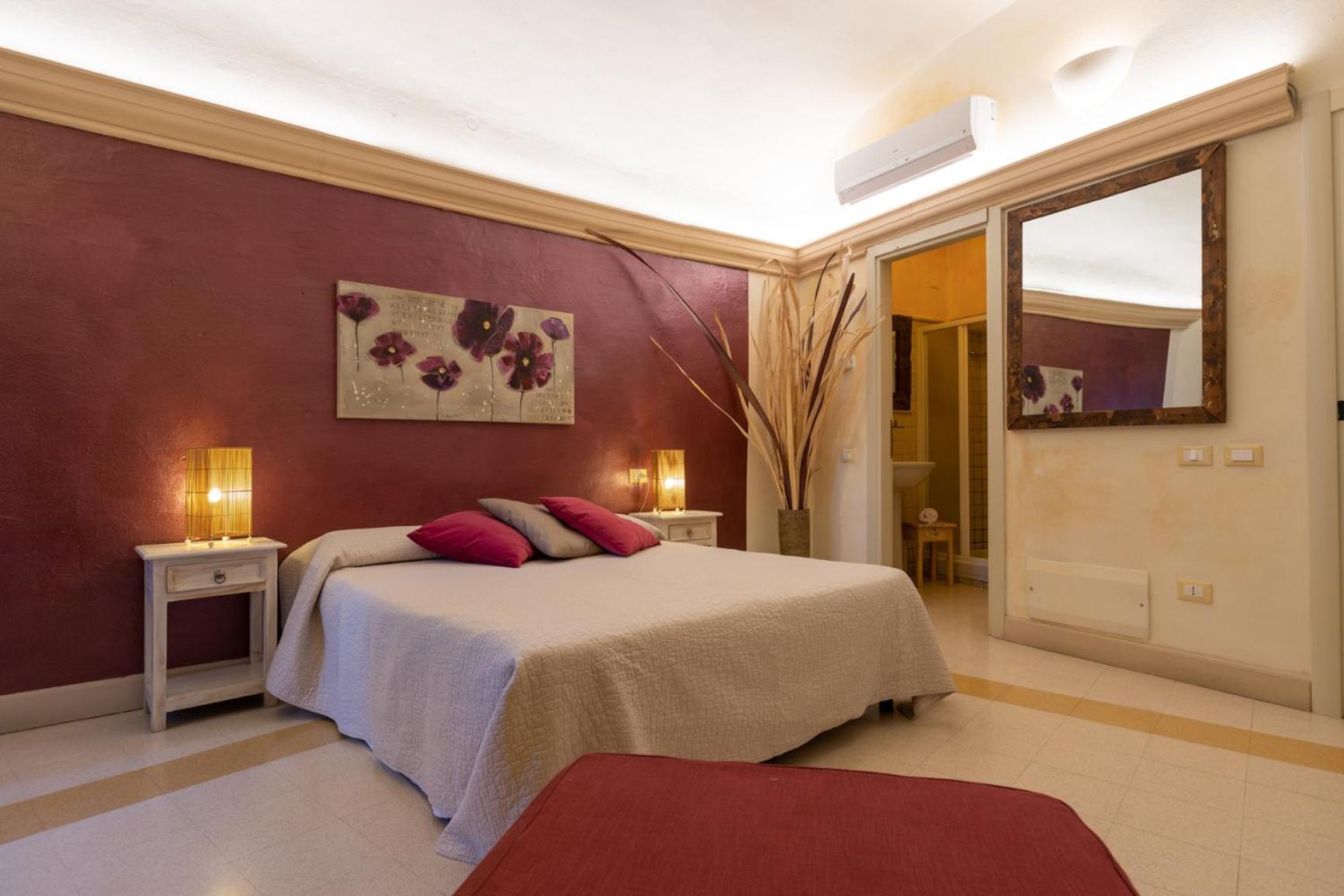 Classic Triple Room