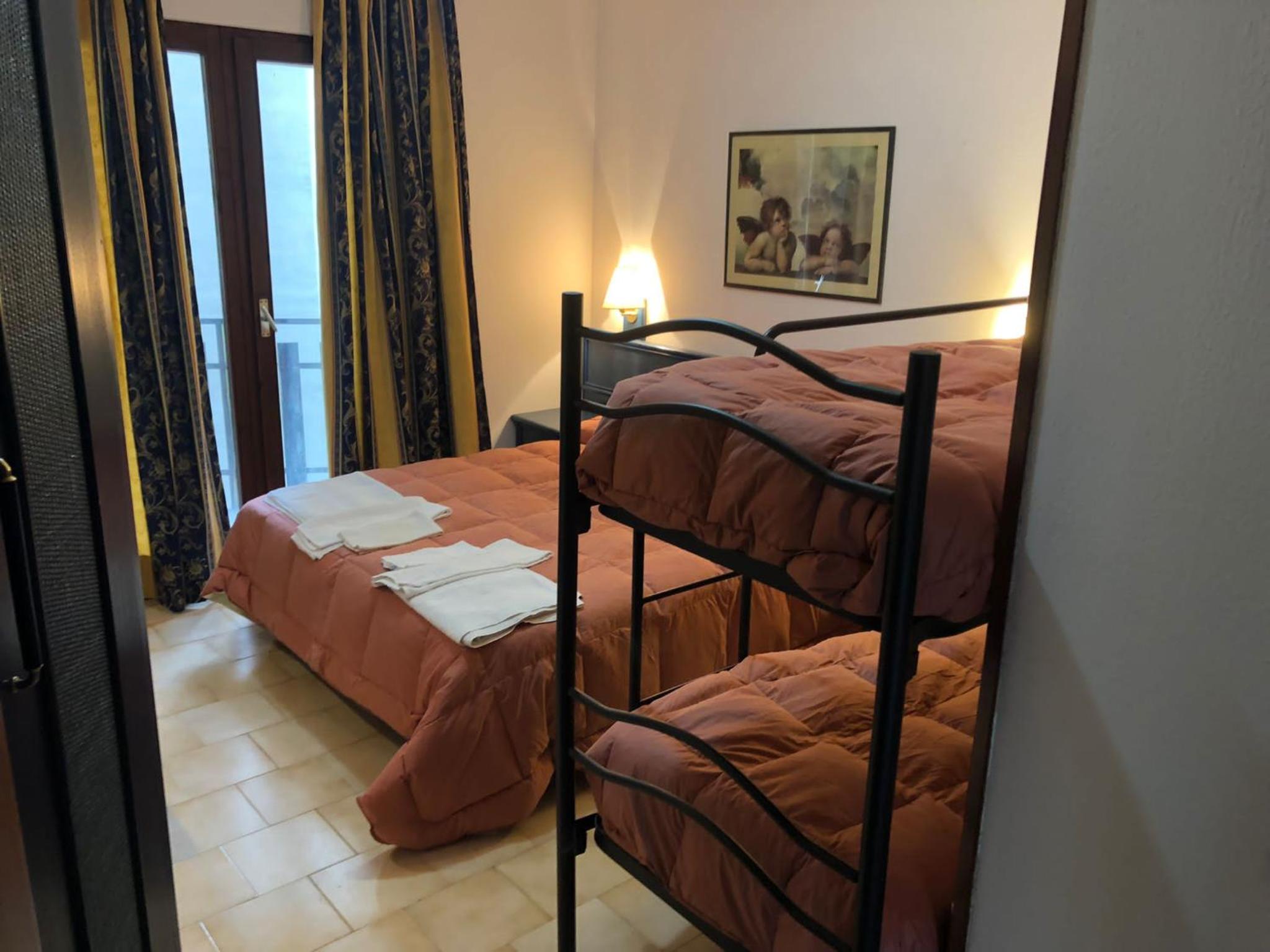 Triple Room photo 1