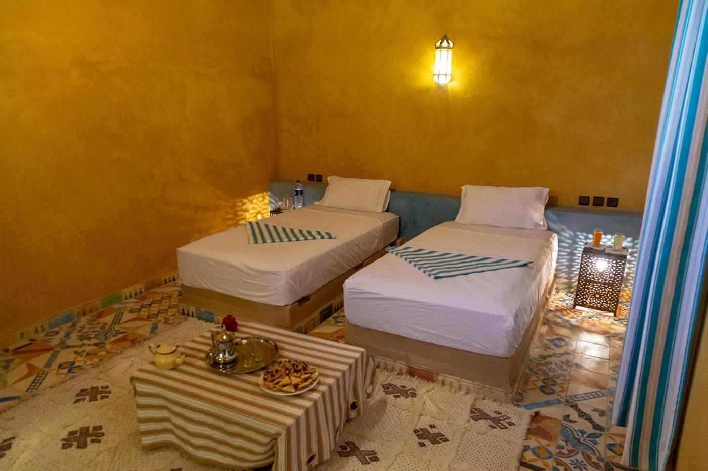 Twin Room - Photo 2