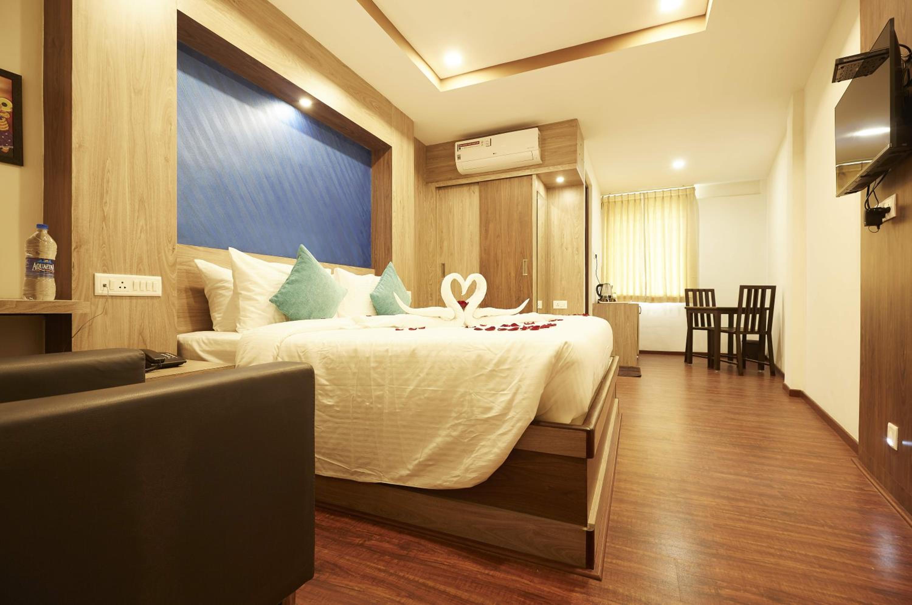 Deluxe Double Room - Photo 2