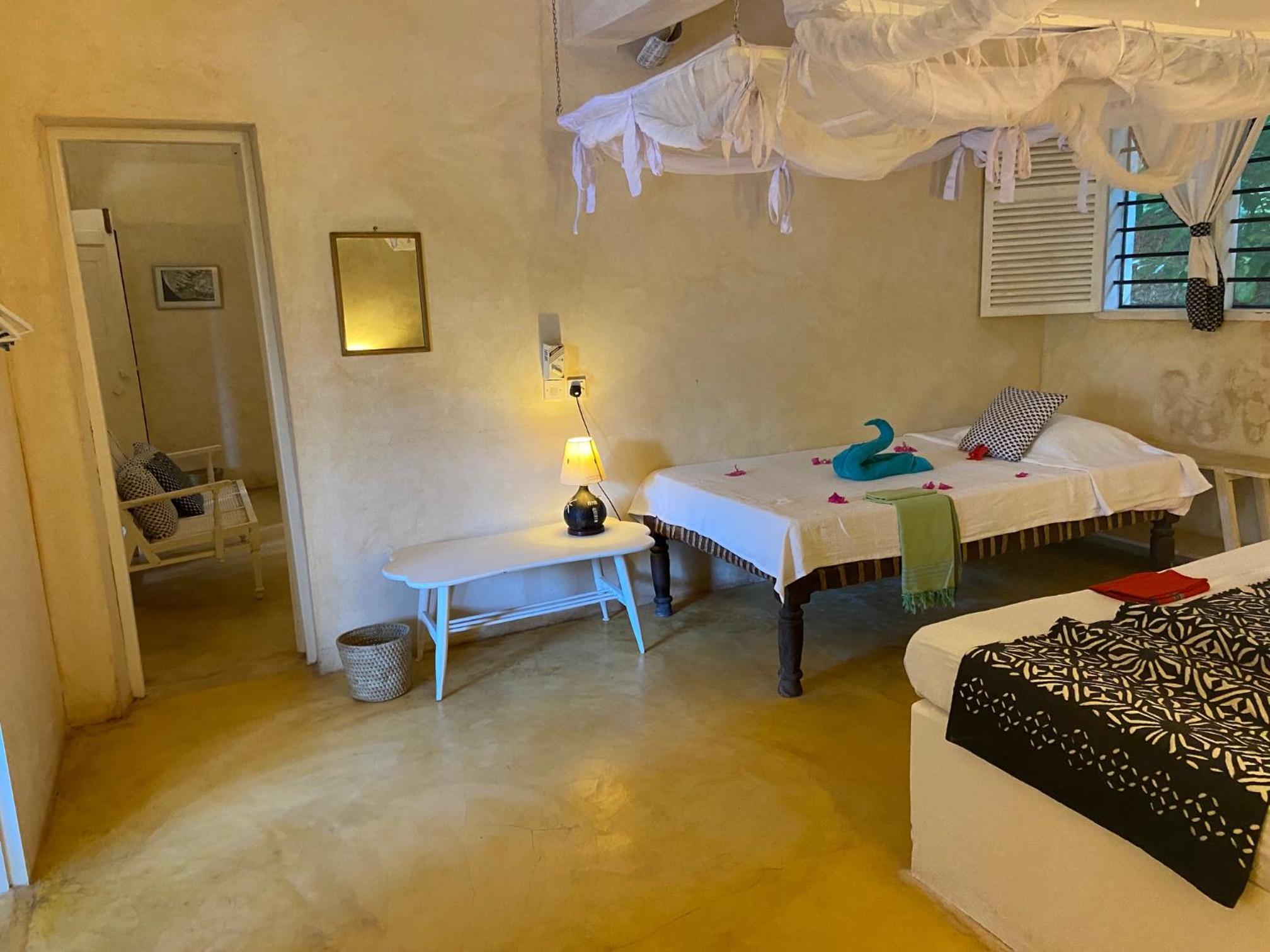 Family Double Room - Photo 5