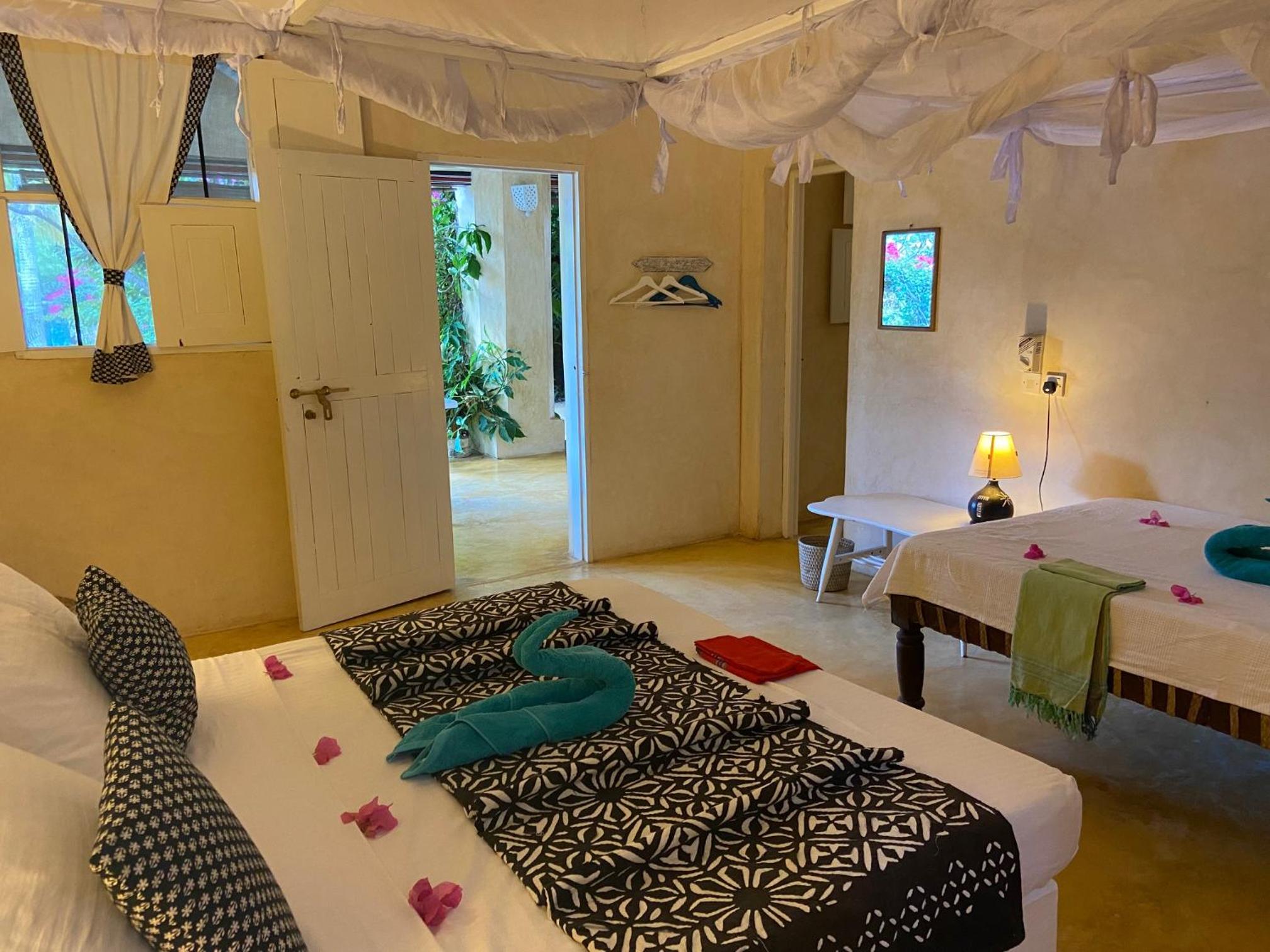 Family Double Room - Photo 4