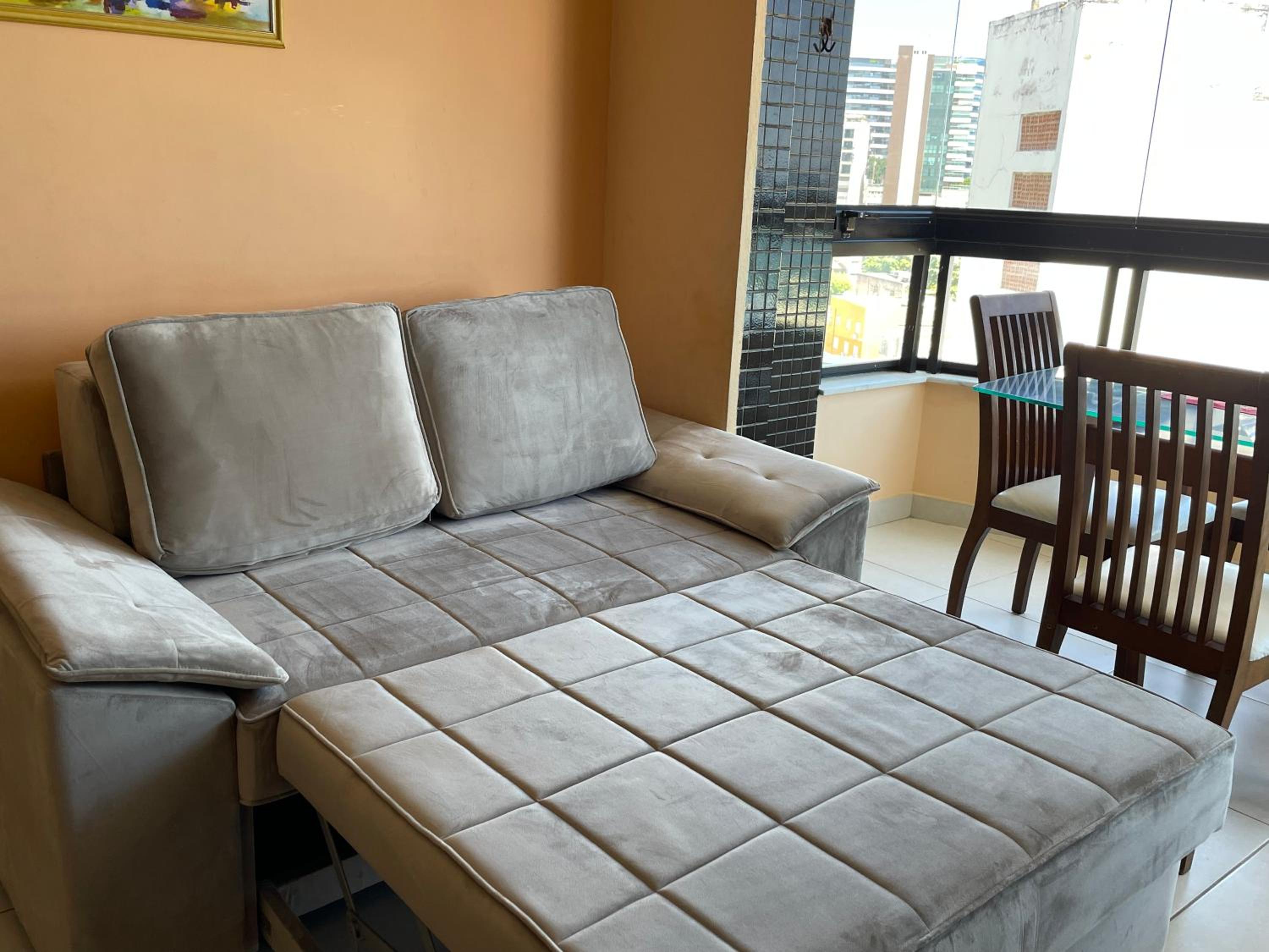 One-Bedroom Apartment photo 2