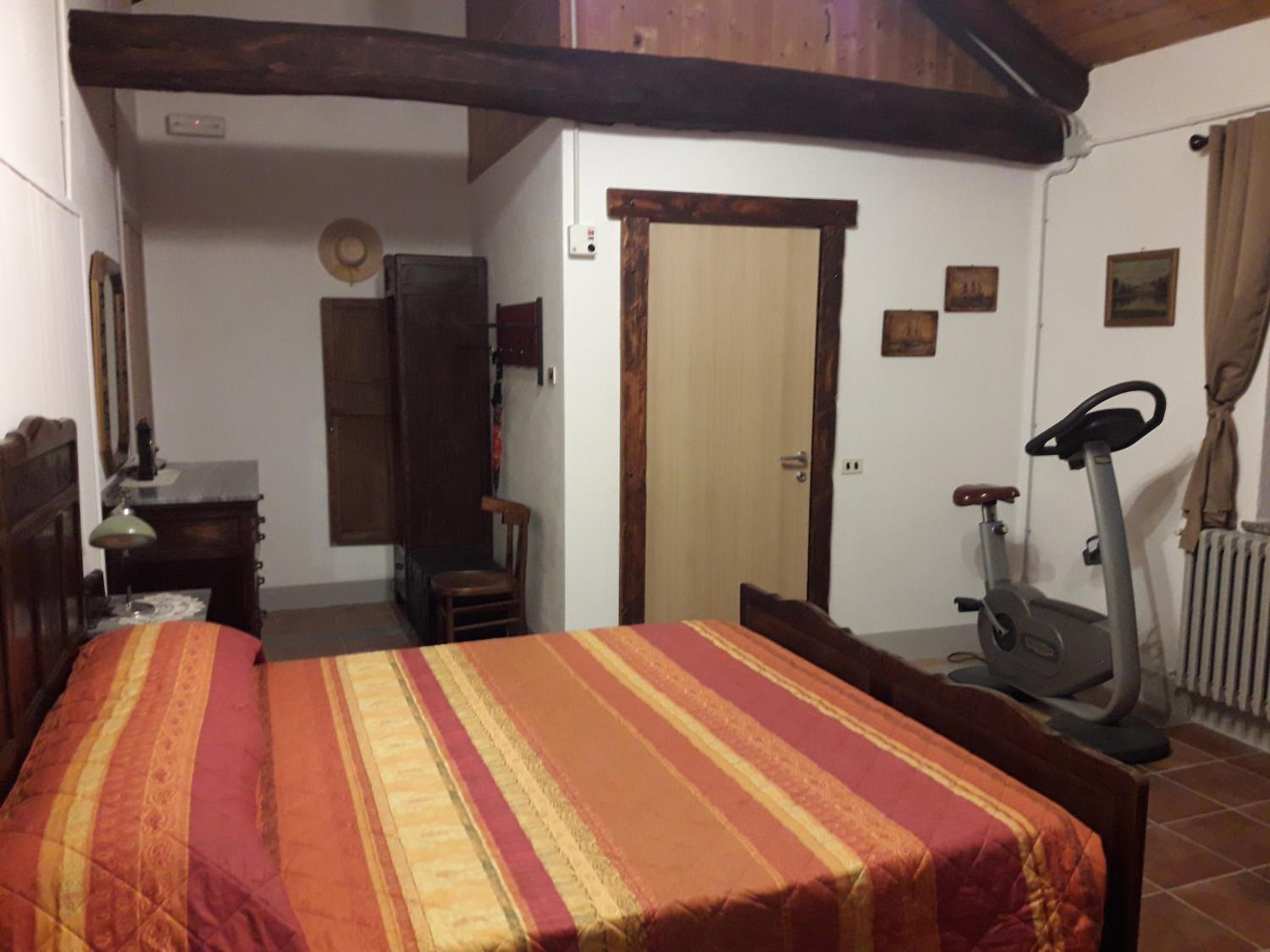 Triple Room with Private Bathroom photo 1