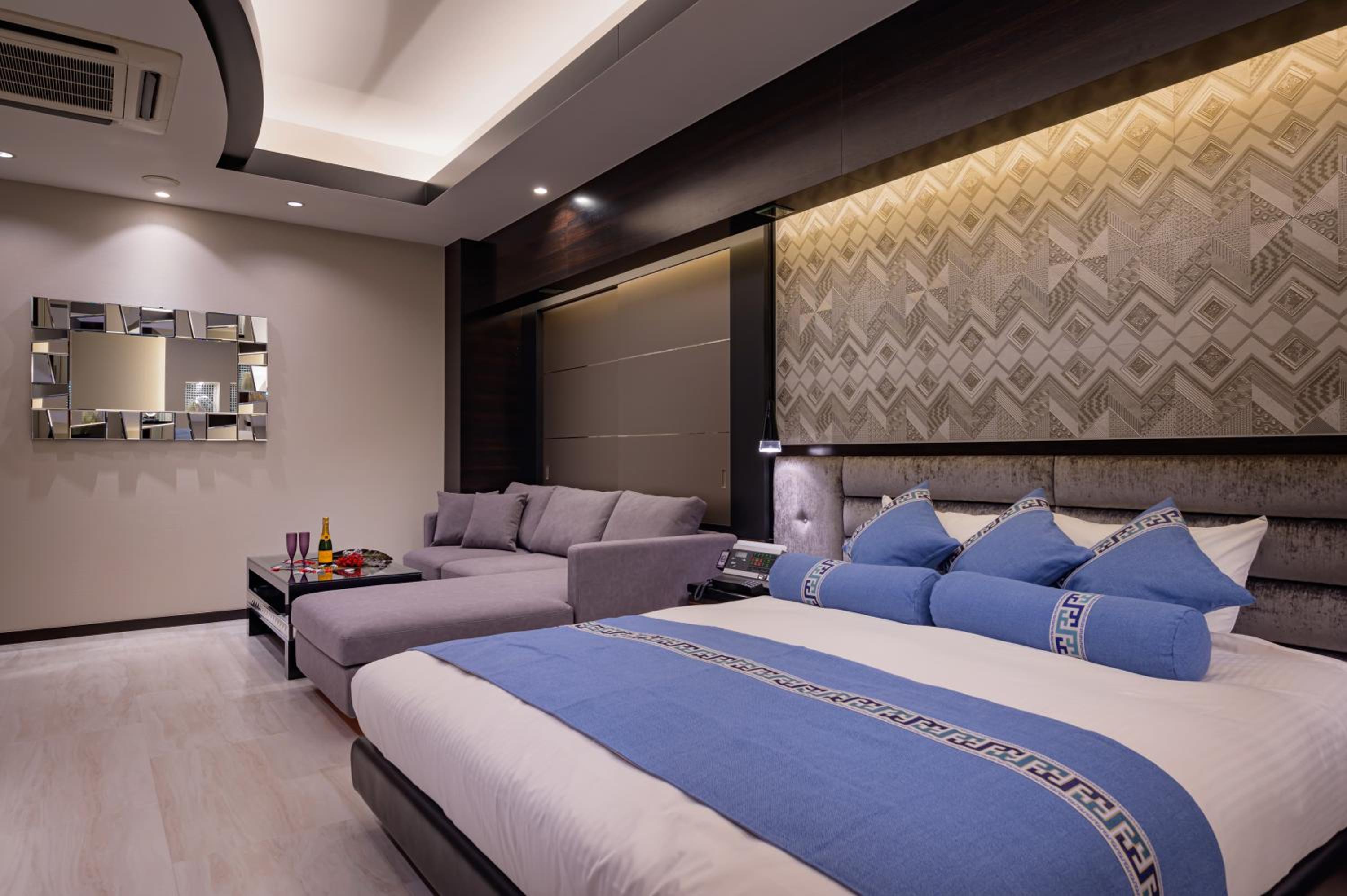 Deluxe Room - Photo 1