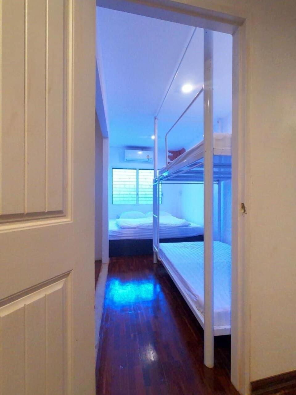 Family Room with Bathroom - Photo 2