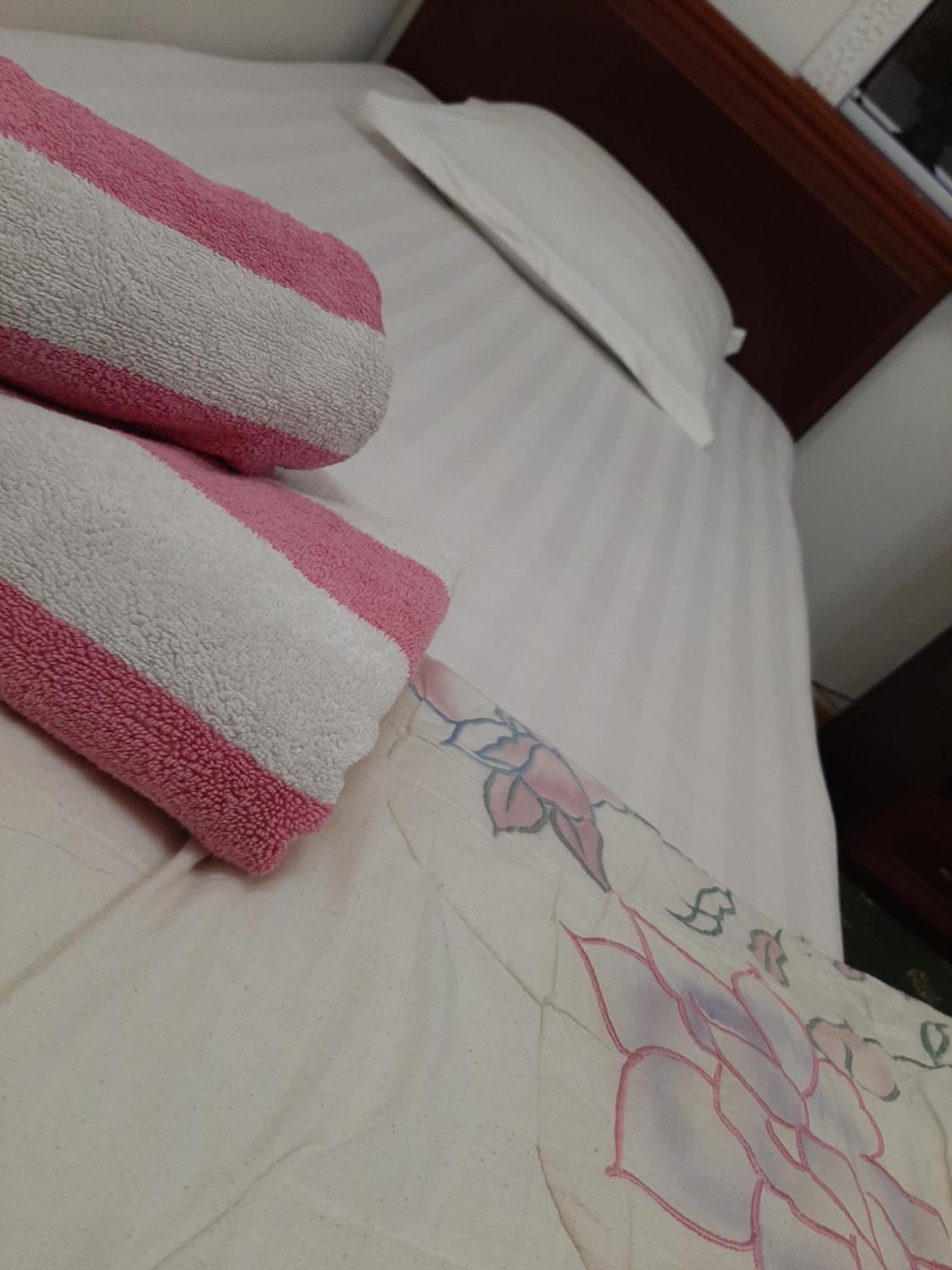 Single Room photo 2