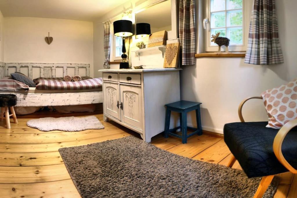 Three-Bedroom House photo 2